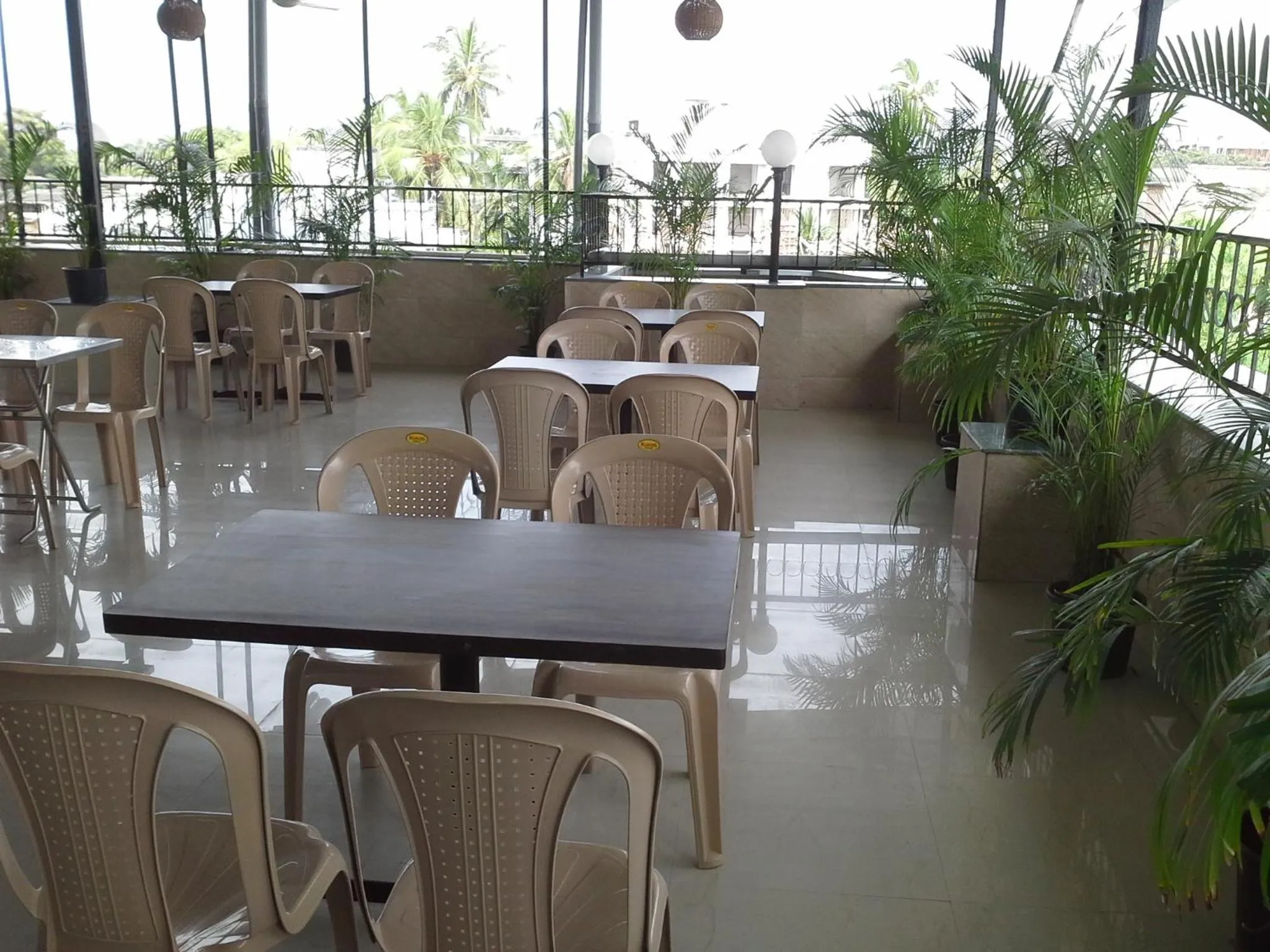 Restaurant/places to eat in Galaxy Vaibhav