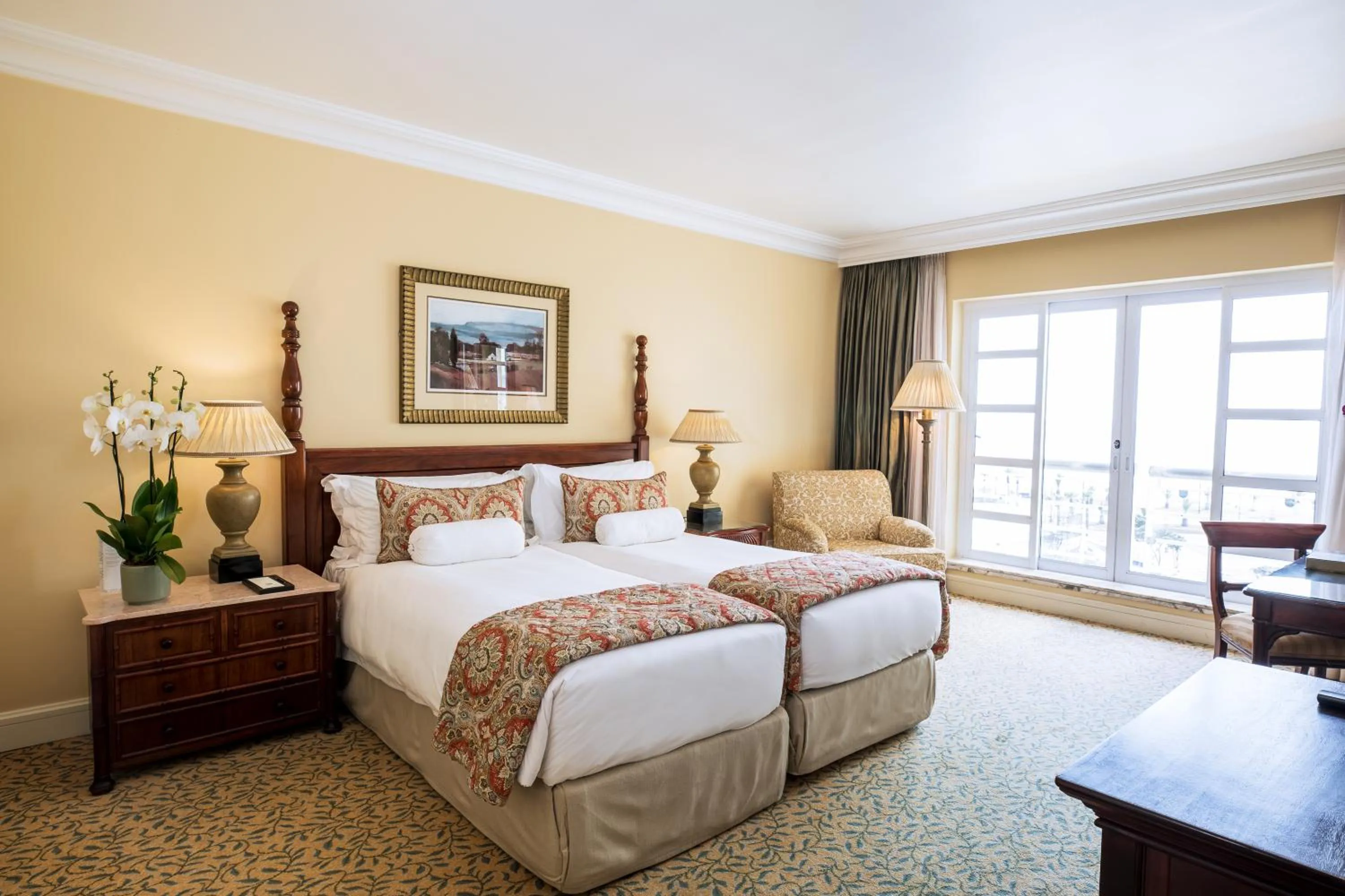 Accessible Room - single occupancy - Twin in The Table Bay Hotel