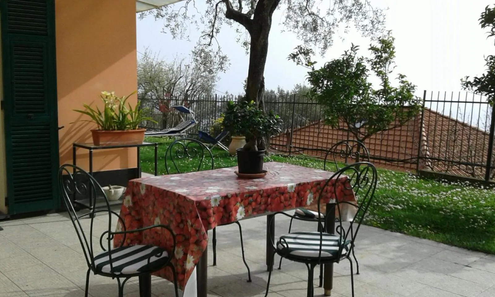 Garden view in Il Gabbiano Di Pieve