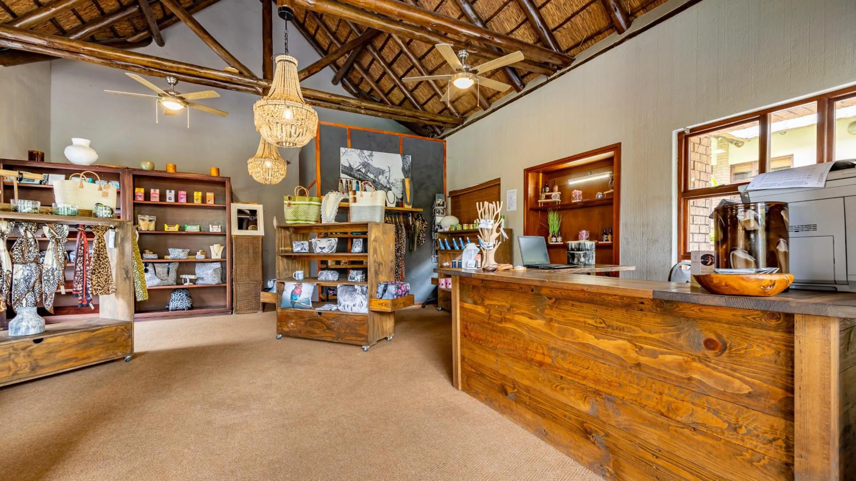 On-site shops in Pestana Kruger Lodge