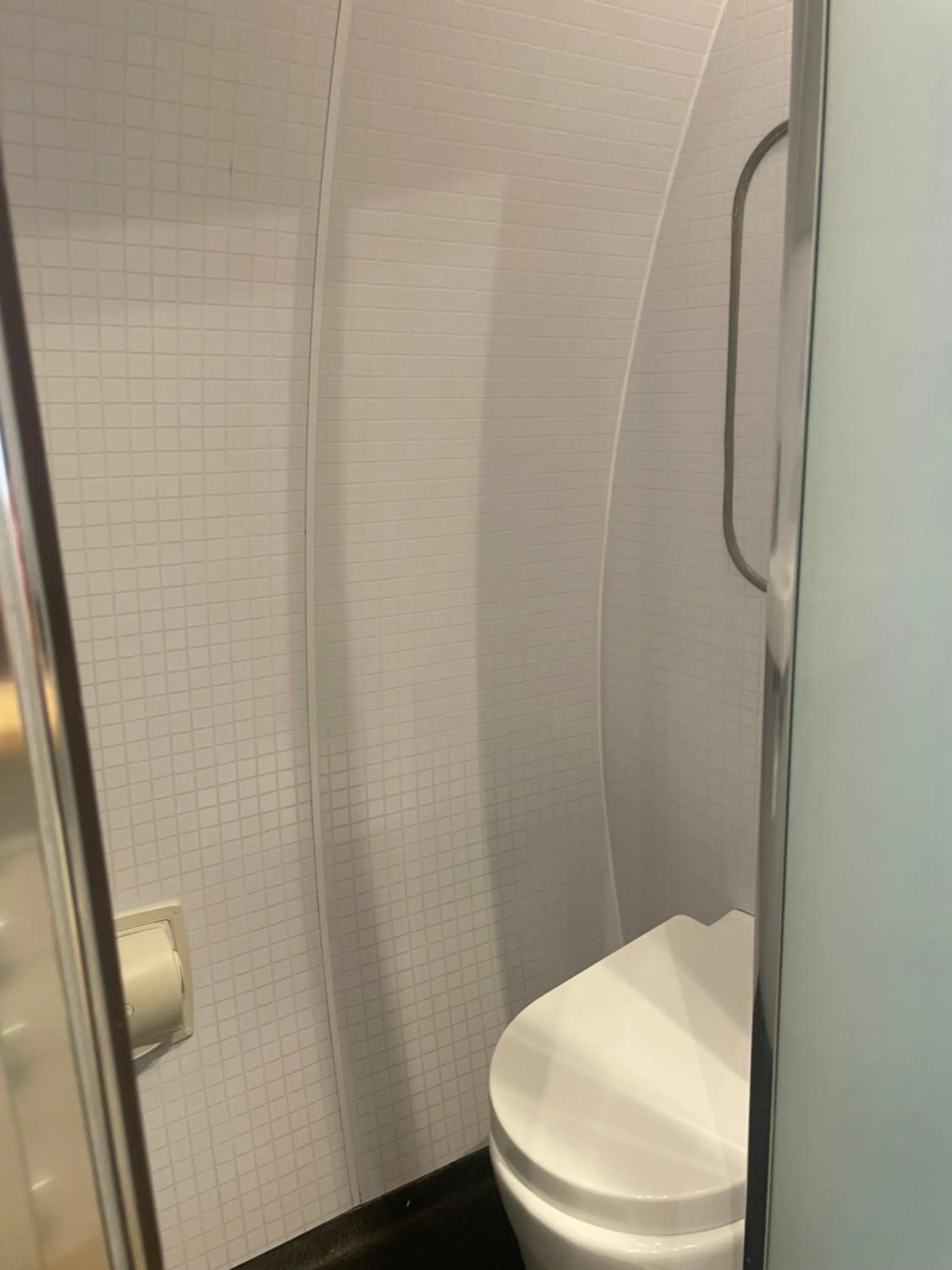 Shower in Pear Tree Inn Whitley