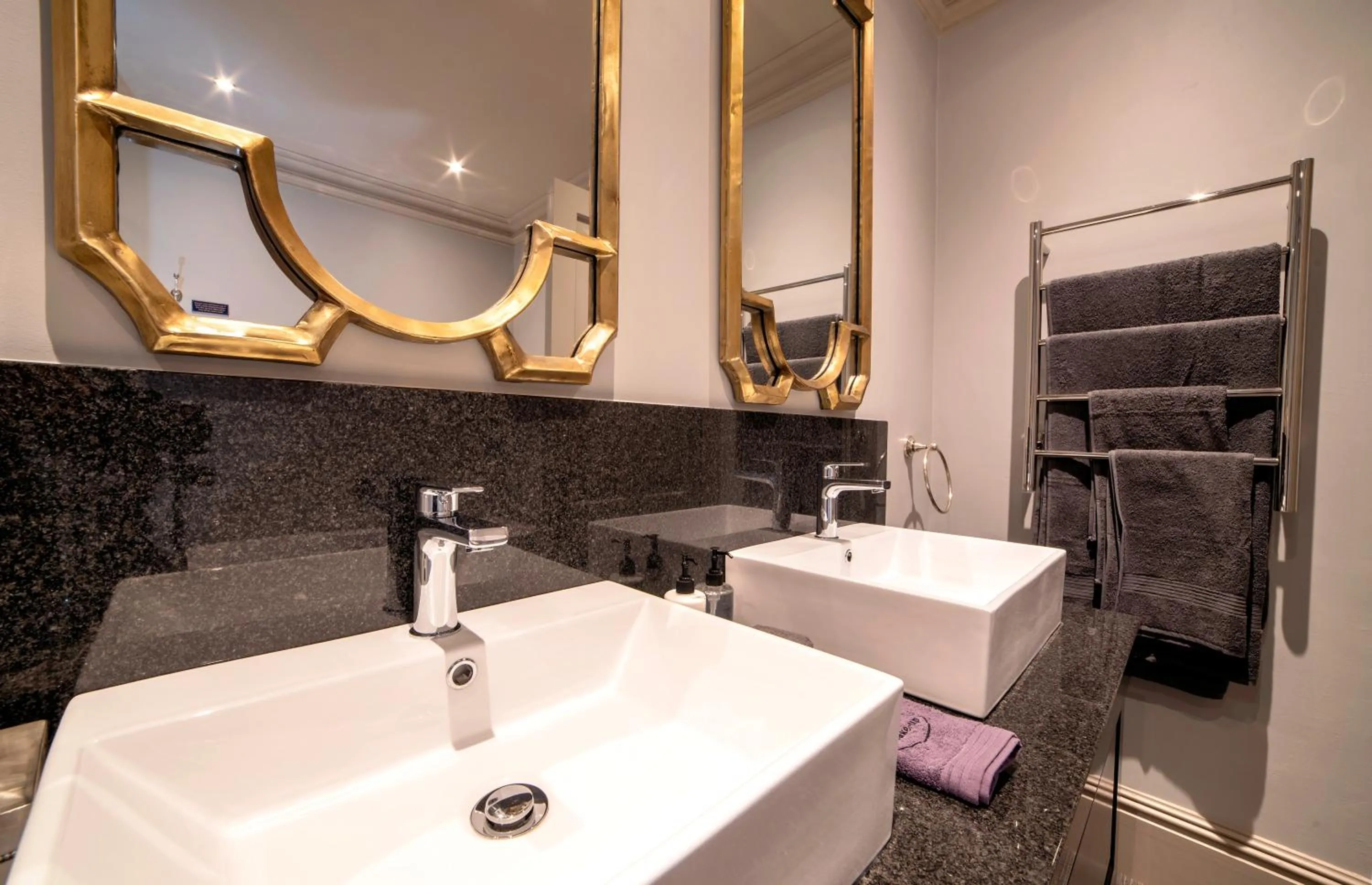 Bathroom in La Fontaine Boutique Hotel by The Oyster Collection