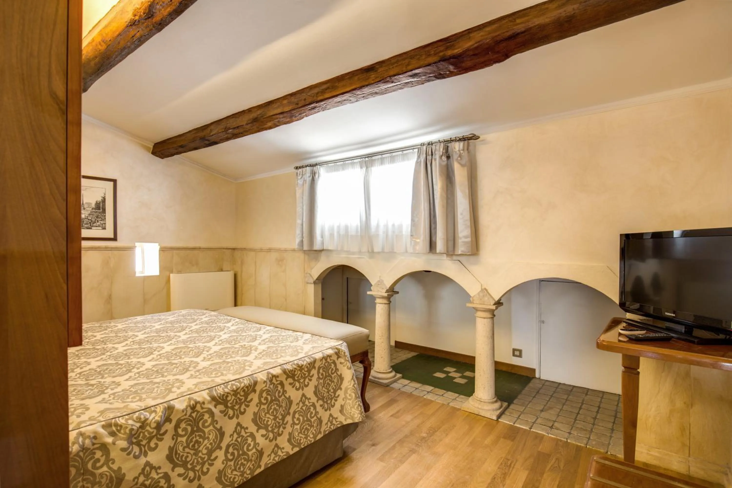 Bedroom in Pantheon Rooms