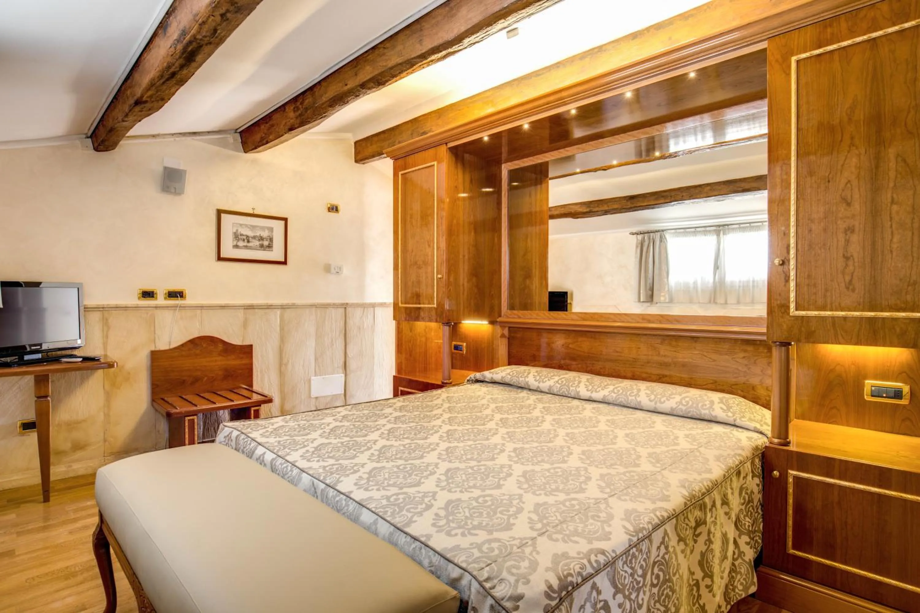 Bedroom in Pantheon Rooms