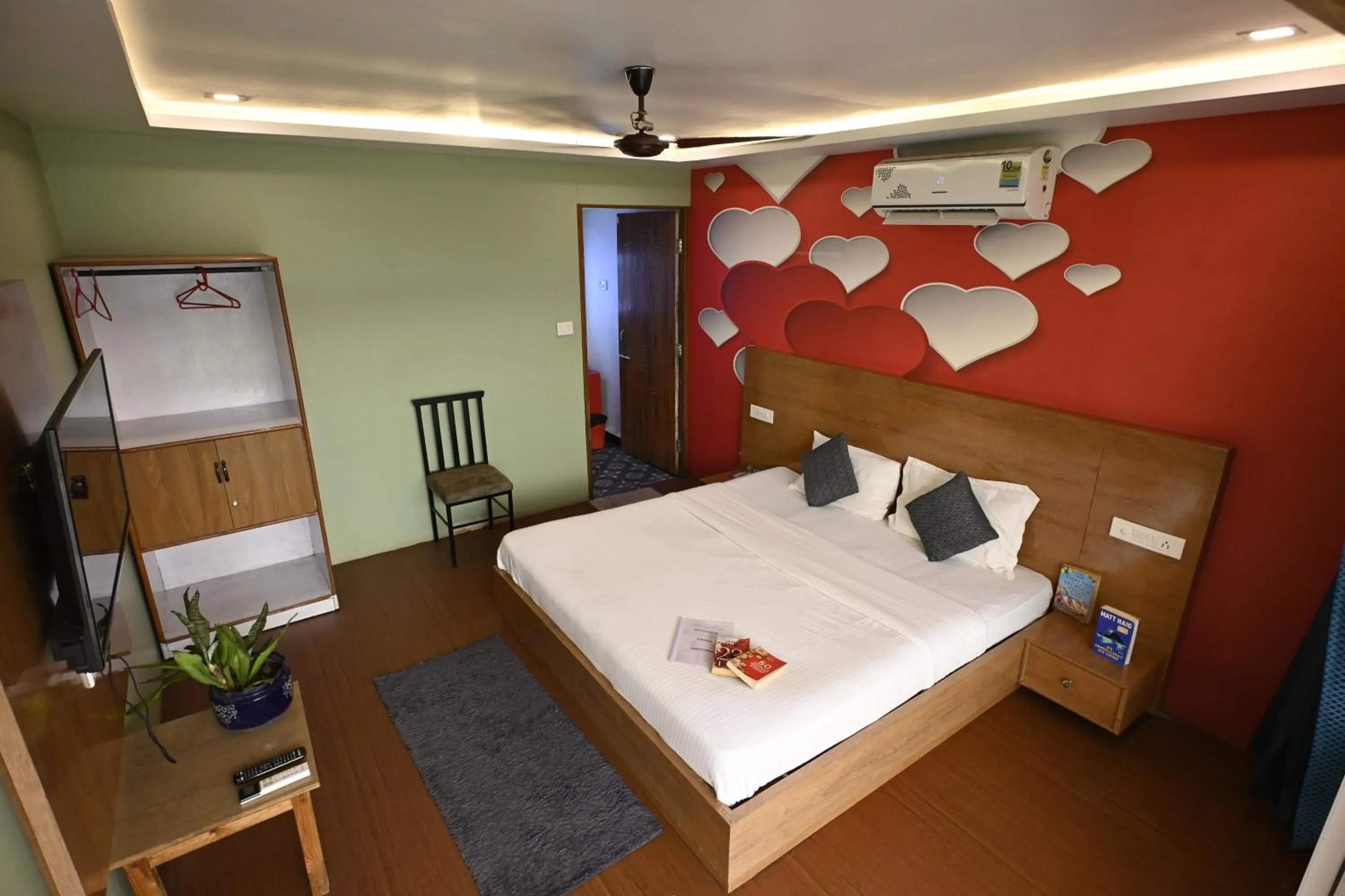 Photo of the whole room, Bed in Palolem Casa