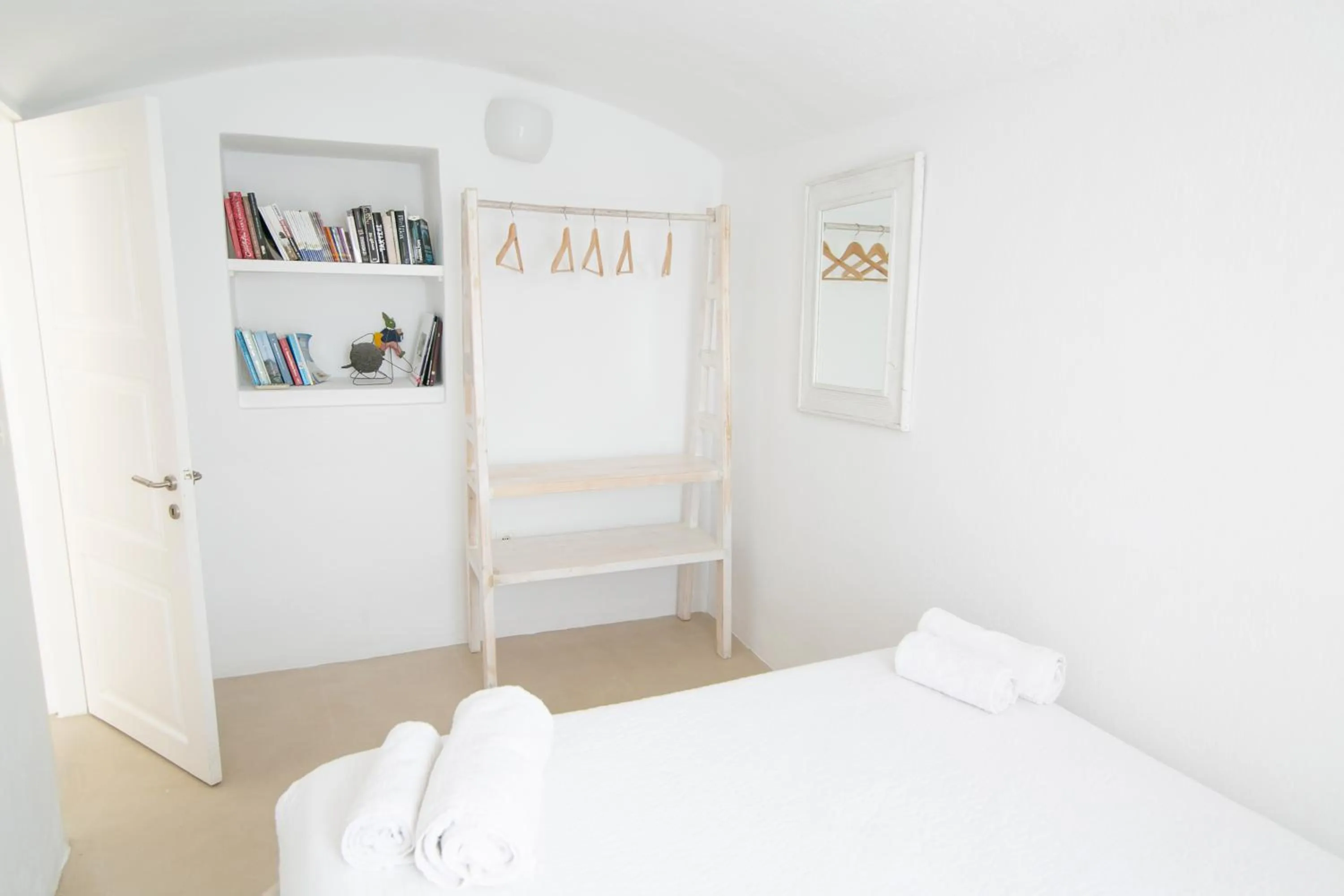 Bed in Menias Cave House