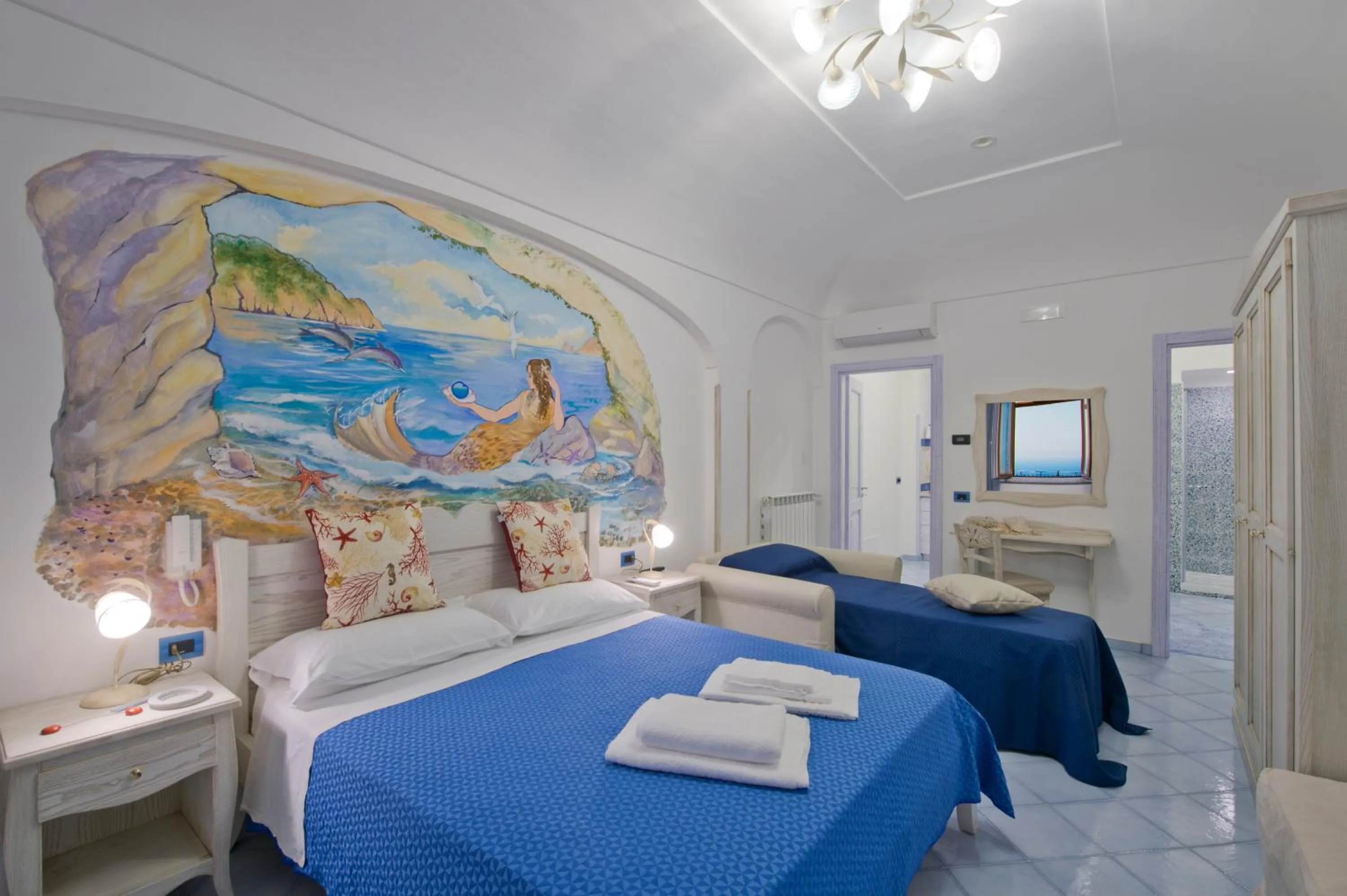 Bedroom, Bed in La Mela Blu