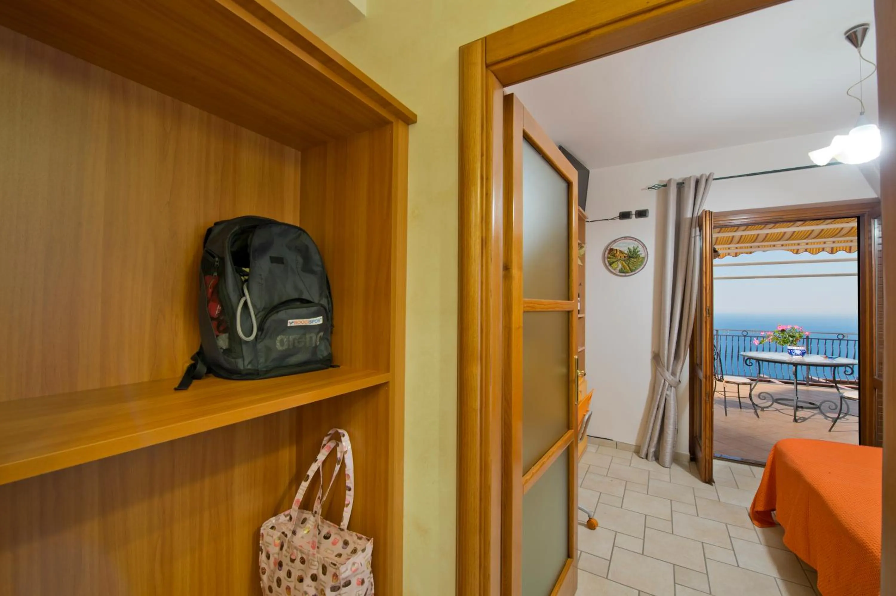 Bedroom in La Mela Blu