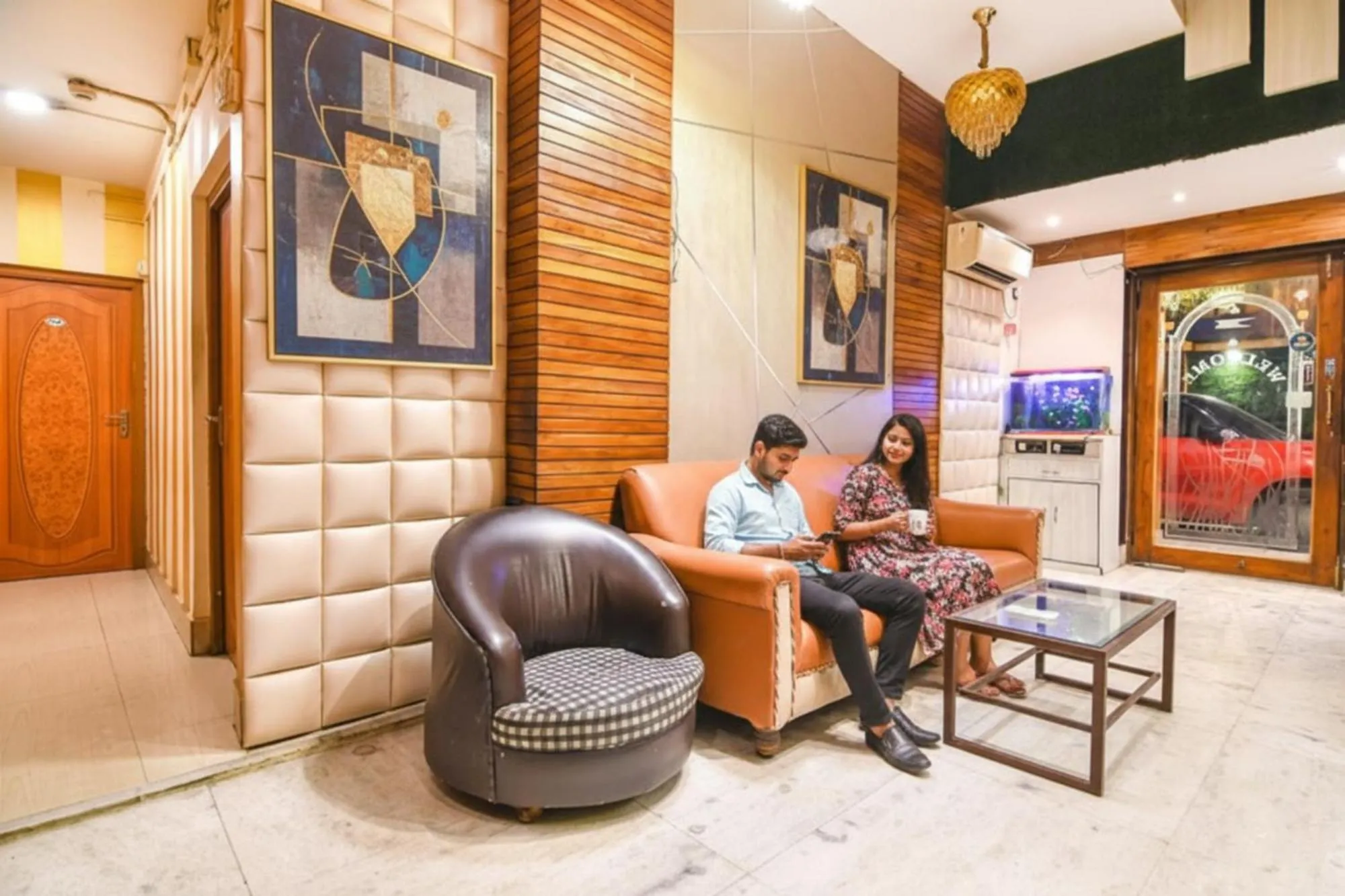 Seating area in FabHotel Marina