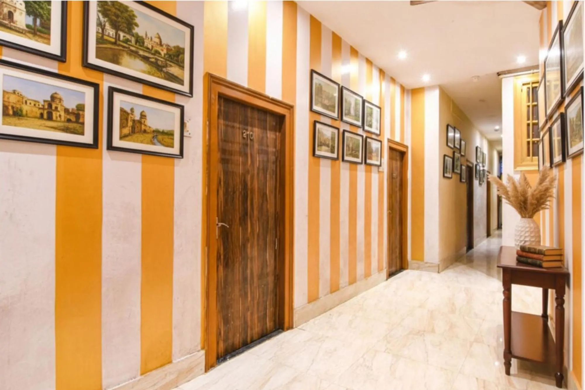 Lobby or reception in FabHotel Marina