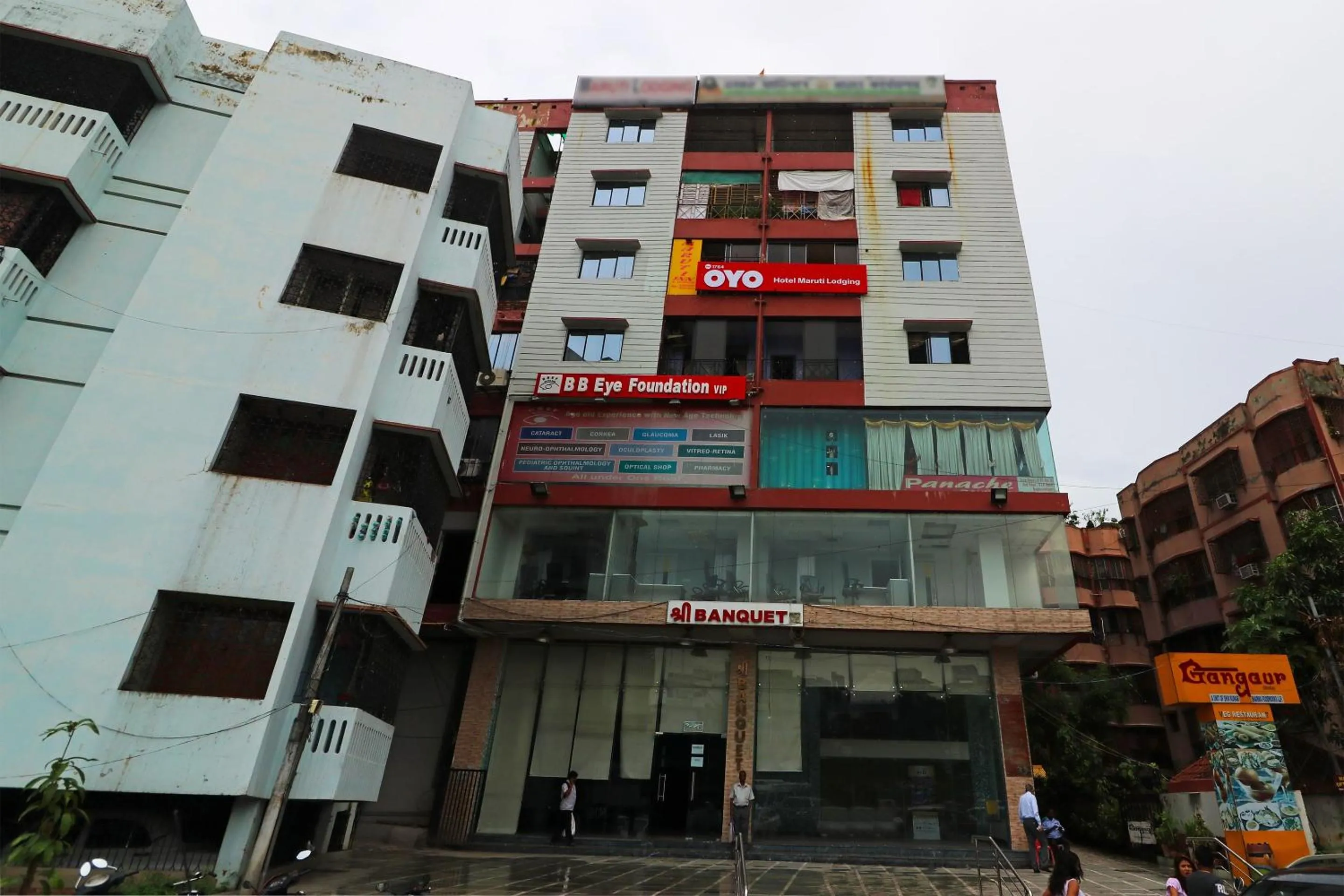 Facade/entrance in Super Hotel O Maruti Lodging