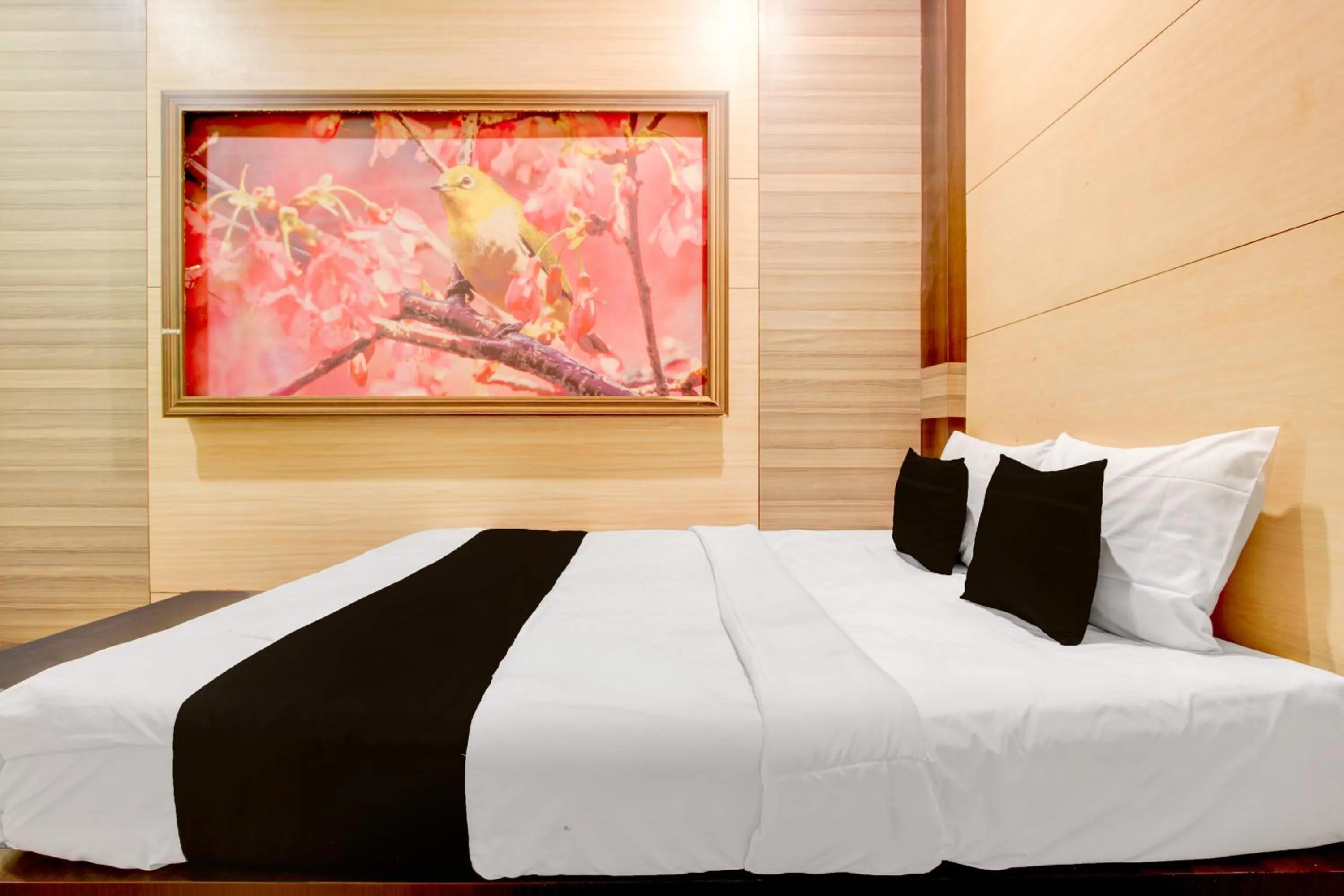 Bedroom, Bed in Collection O near Maguwoharjo Stadium formerly Graha Ngaso