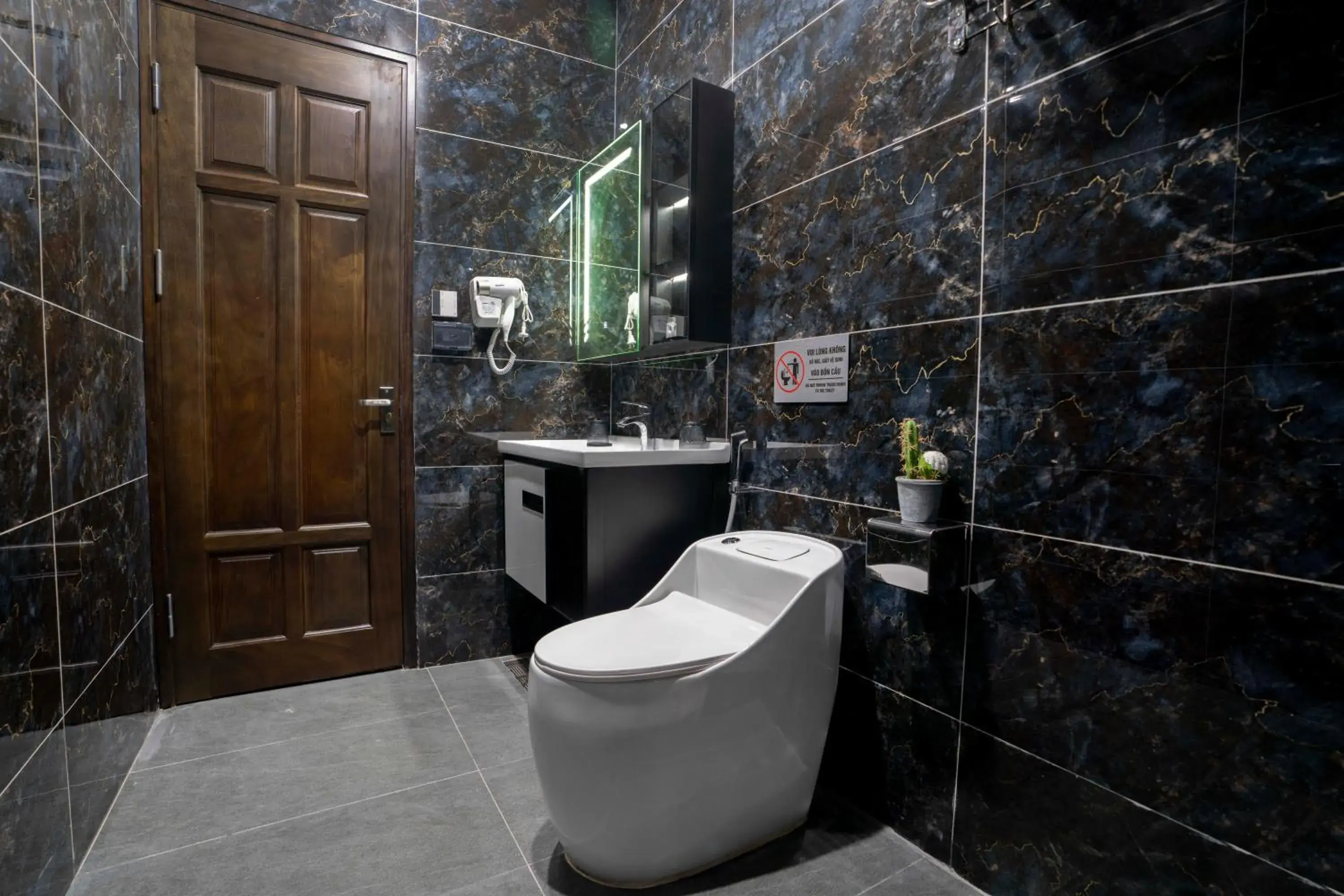 Junior Suite in Hai An Hotel Suites Ha Noi Junior Suite in Hai An Hotel Suites Ha Noi