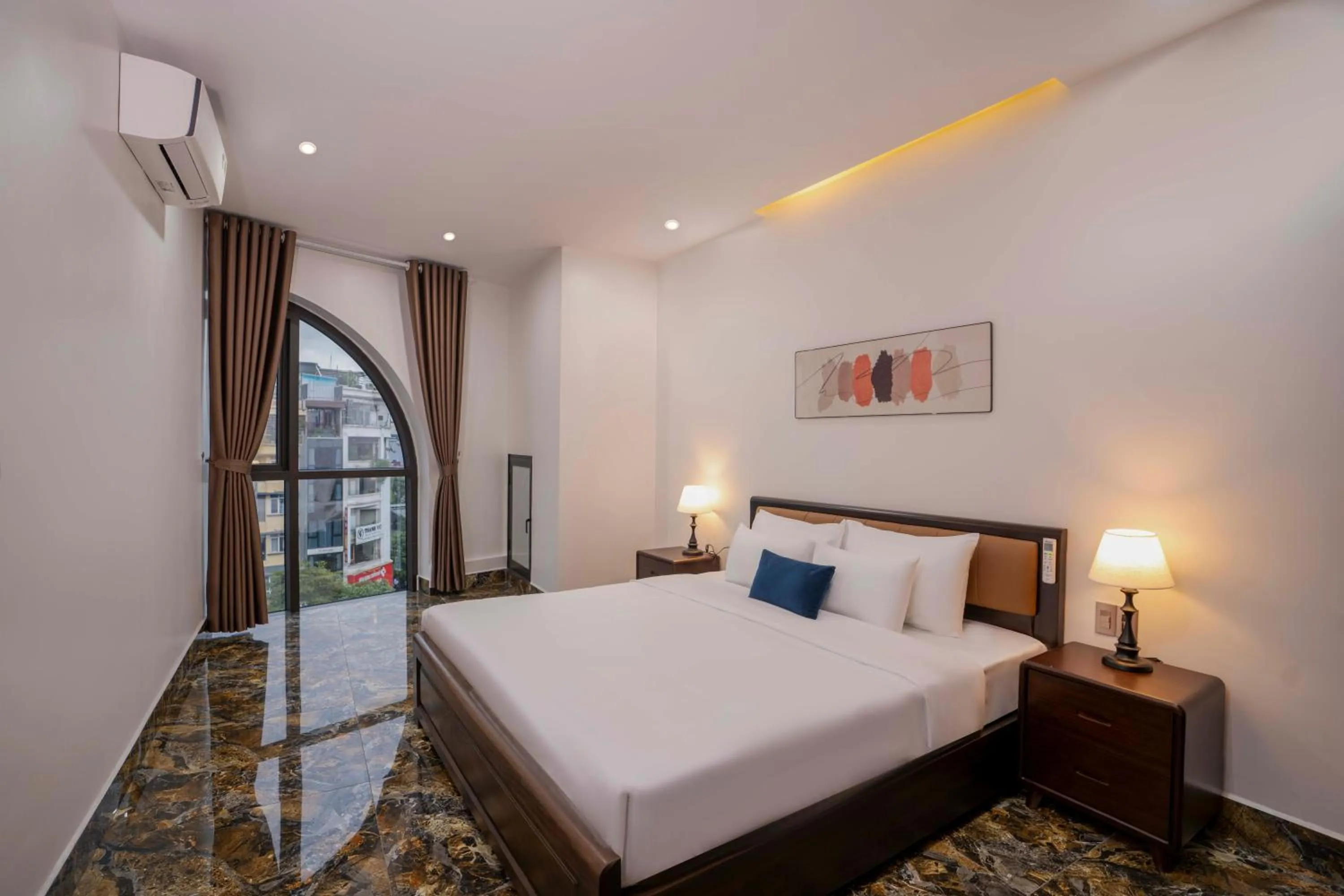 Bed in Hai An Hotel Suites Ha Noi