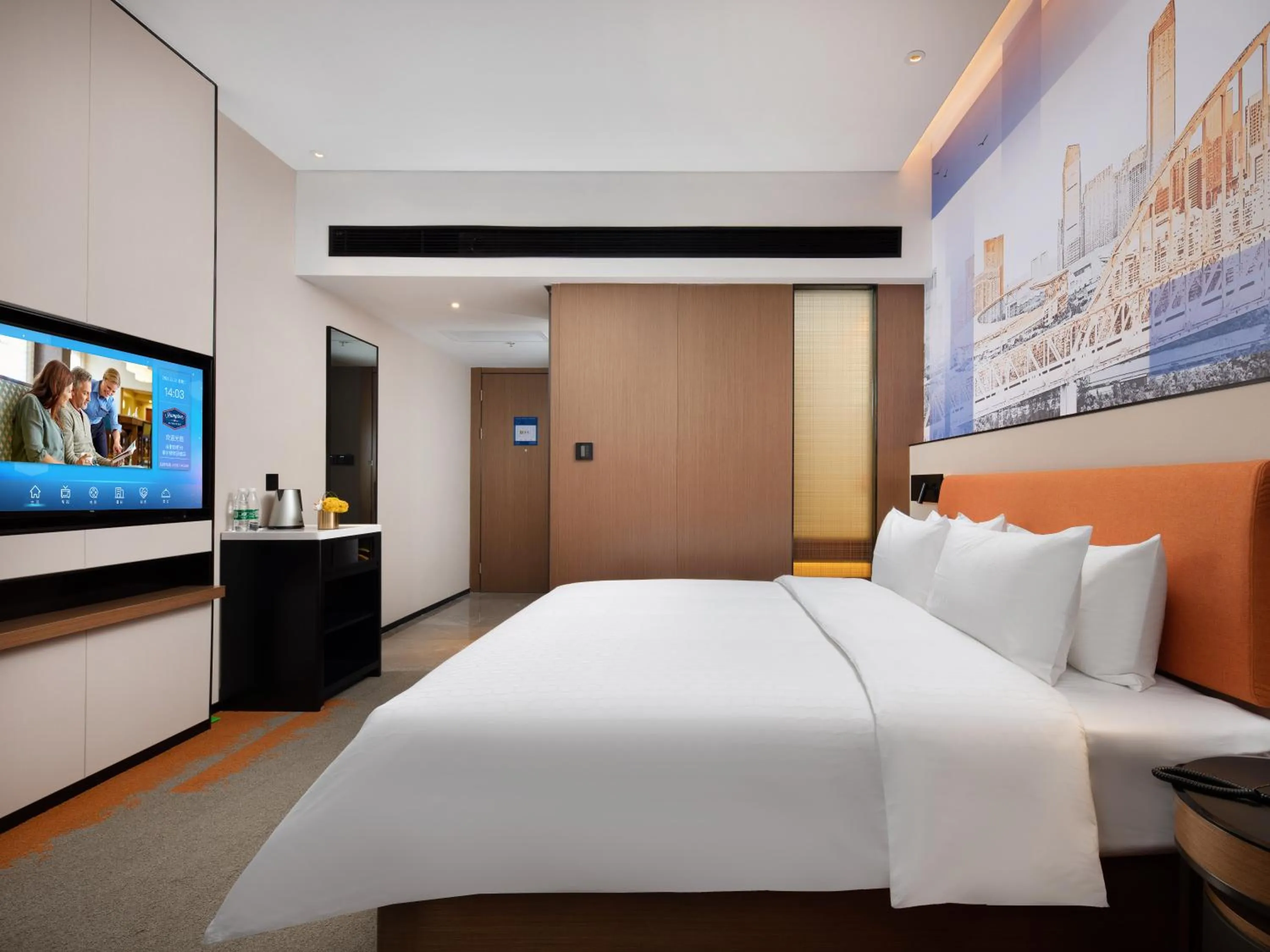 Photo of the whole room, Bed in Hampton by Hilton Hefei West Railway Station