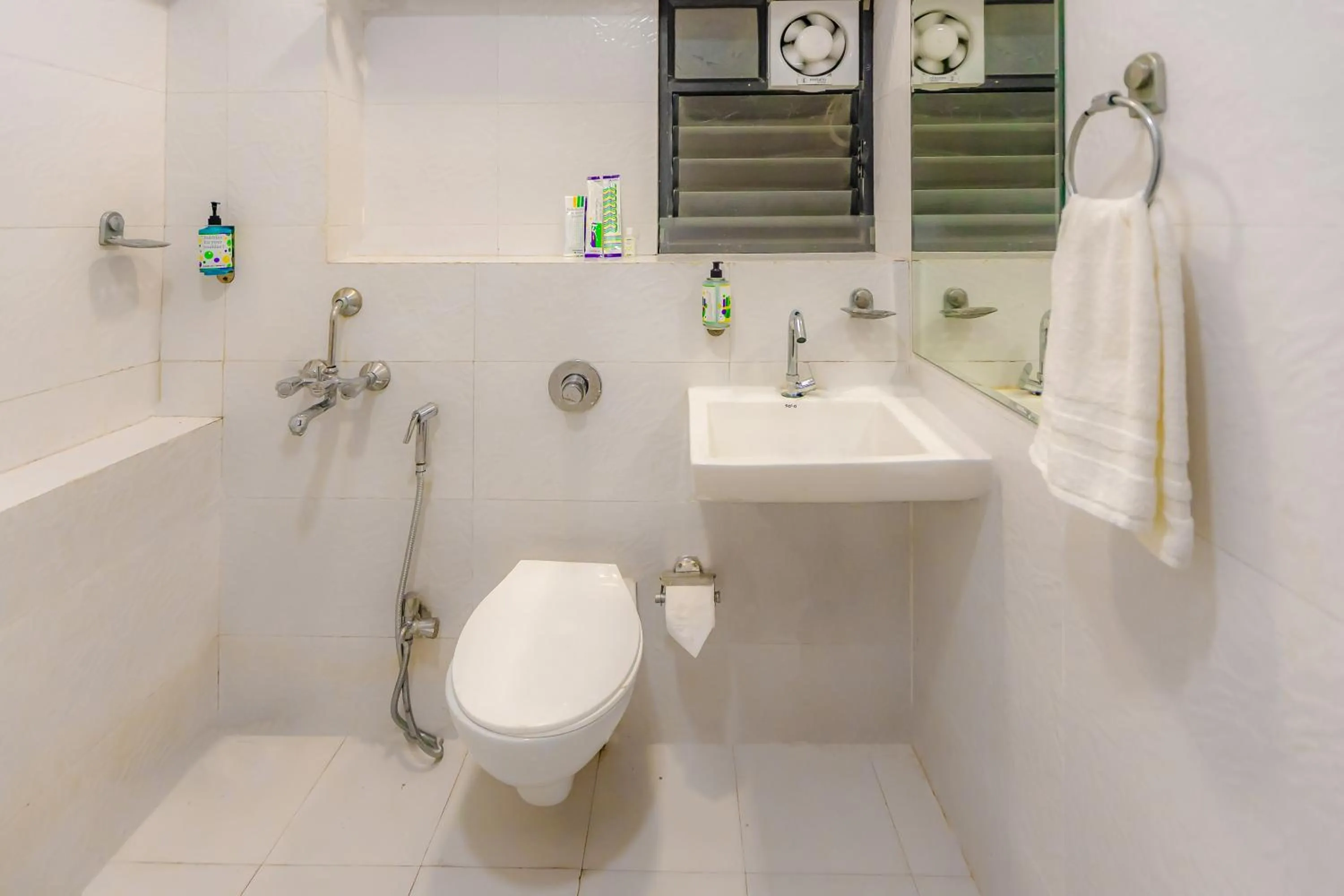 Bathroom in Treebo Shembekars Inn