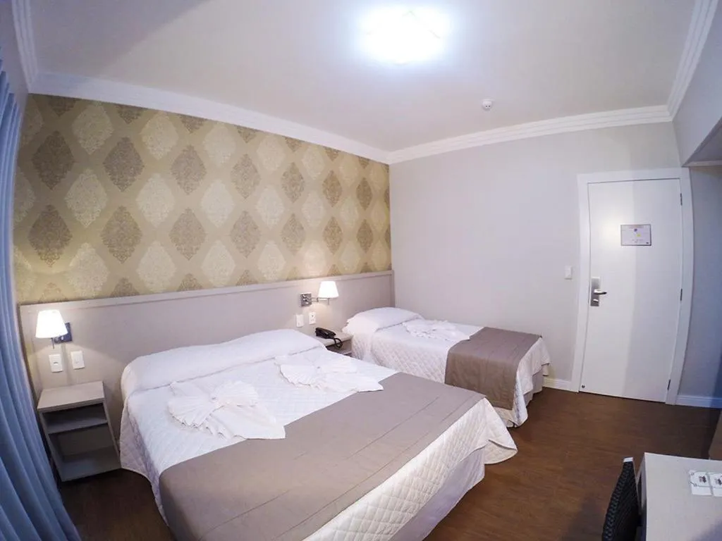 Bed in Seville Park Hotel