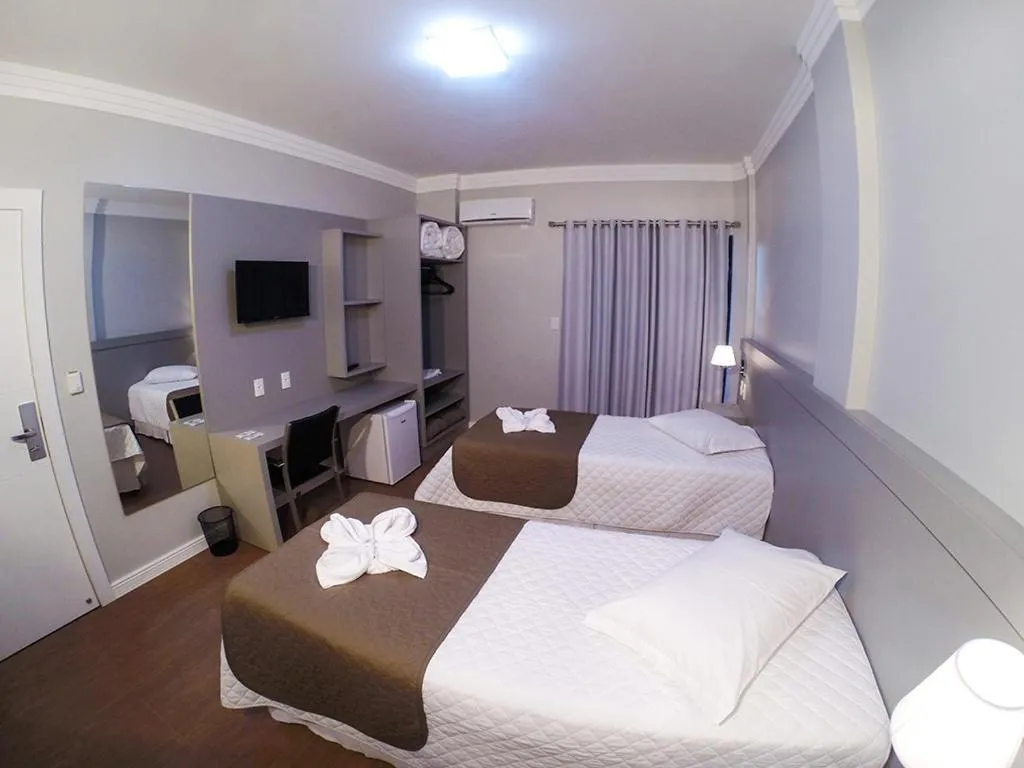 Bed in Seville Park Hotel