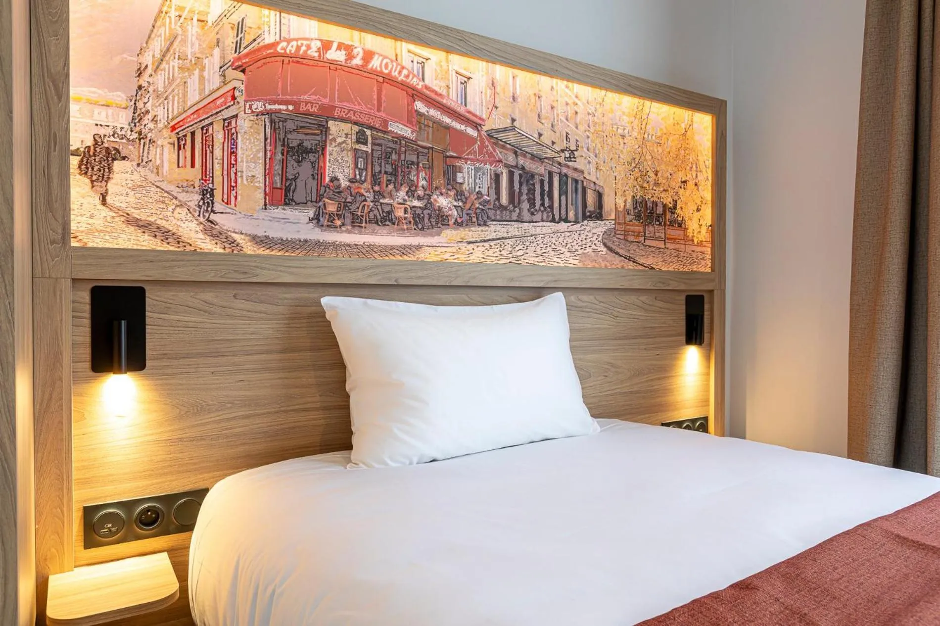 Photo of the whole room, Bed in Dantan Hôtel