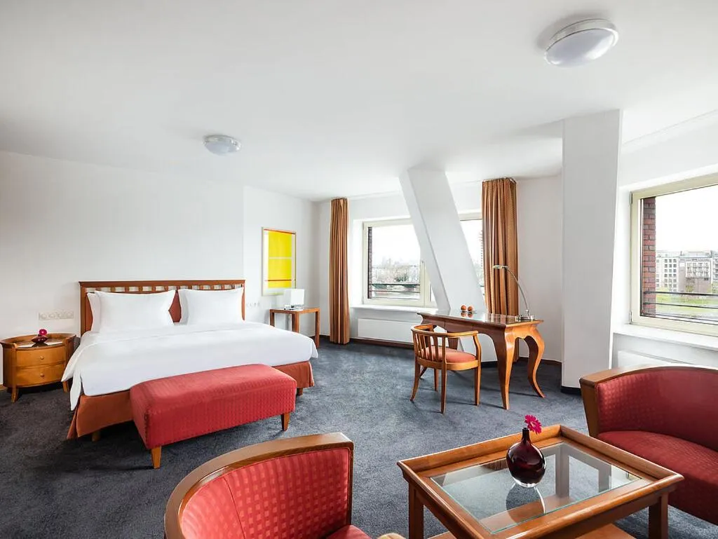 room service, Bed in Main Plaza Suite Tower