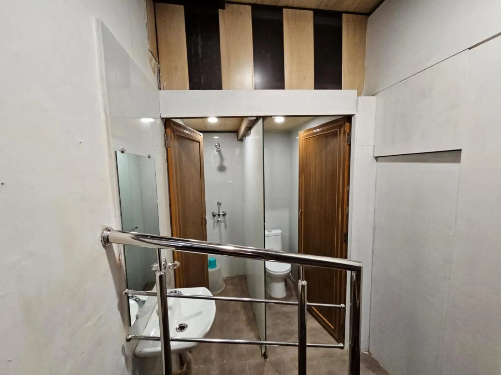 Bathroom in Hotel Padmini International- Sigra