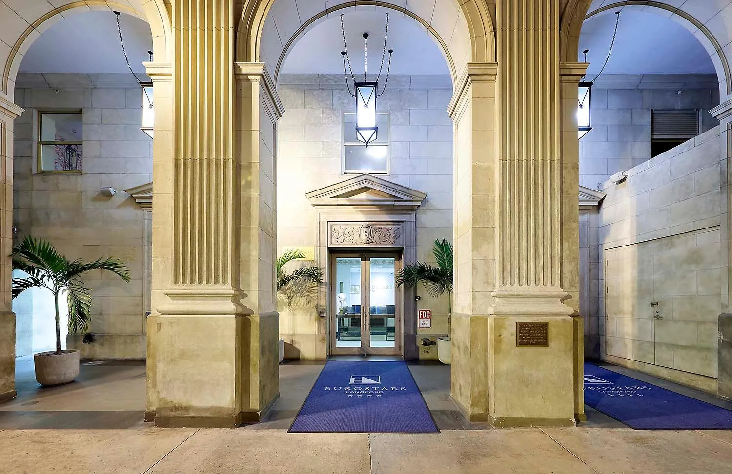 Facade/entrance in Eurostars Langford