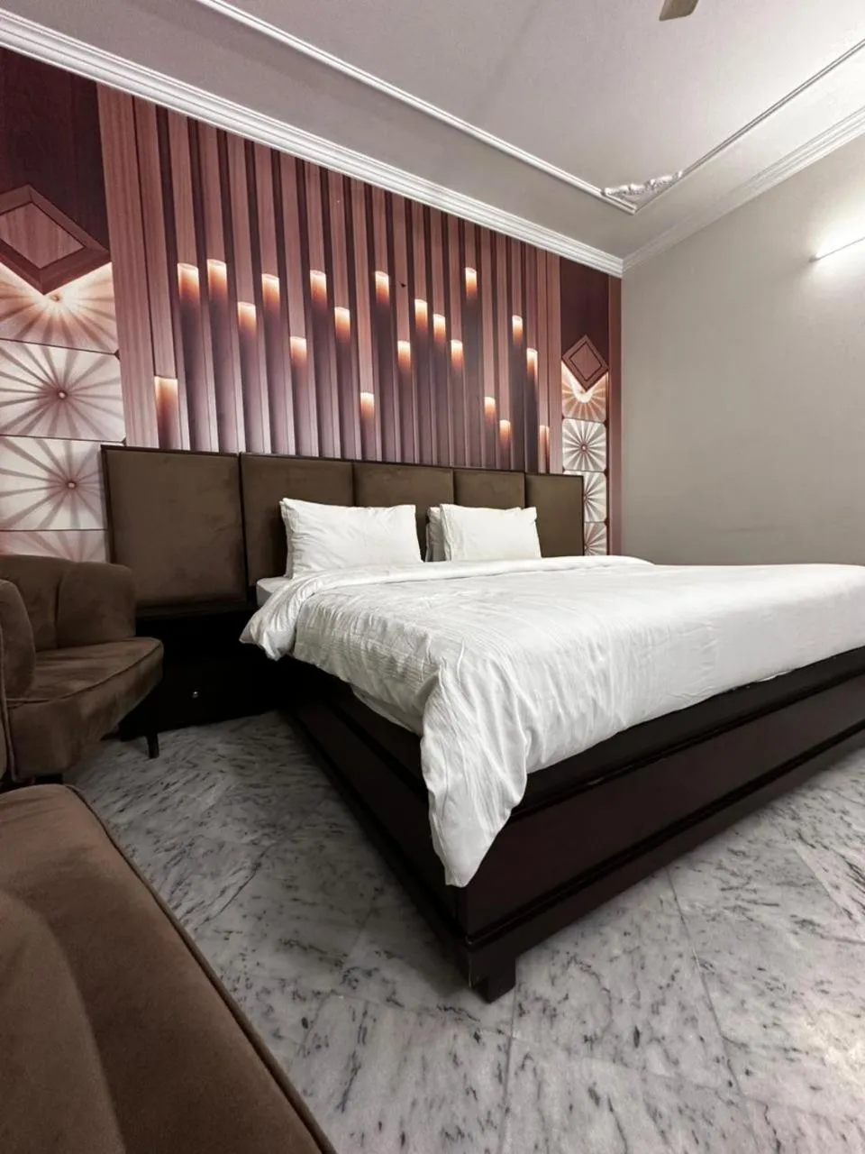 Bed in AK Rezidor Guest House