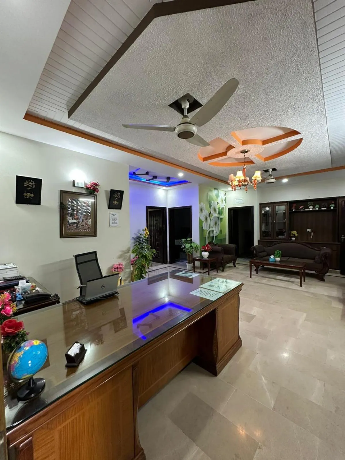 AK Rezidor Guest House