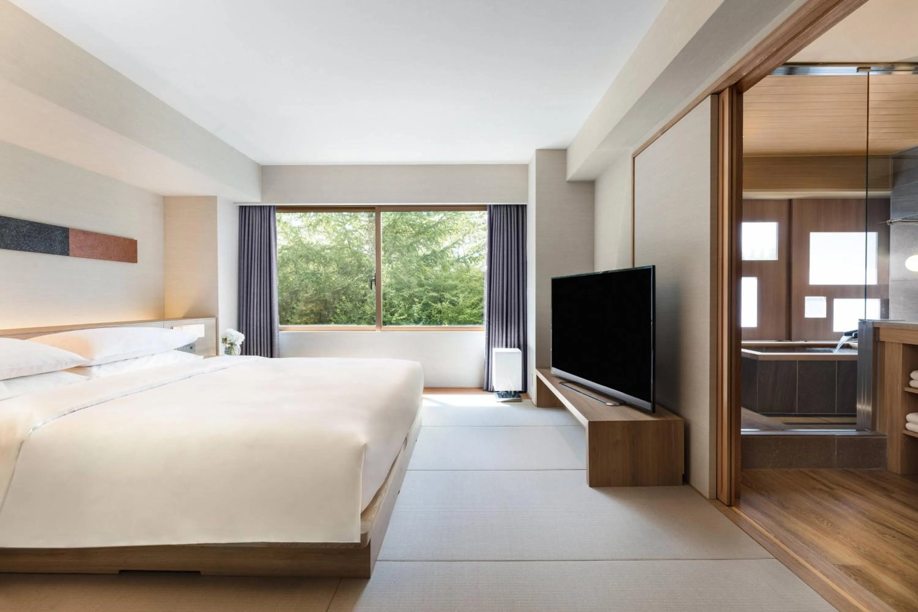 Photo of the whole room, Bed in Fuji Marriott Hotel Lake Yamanaka