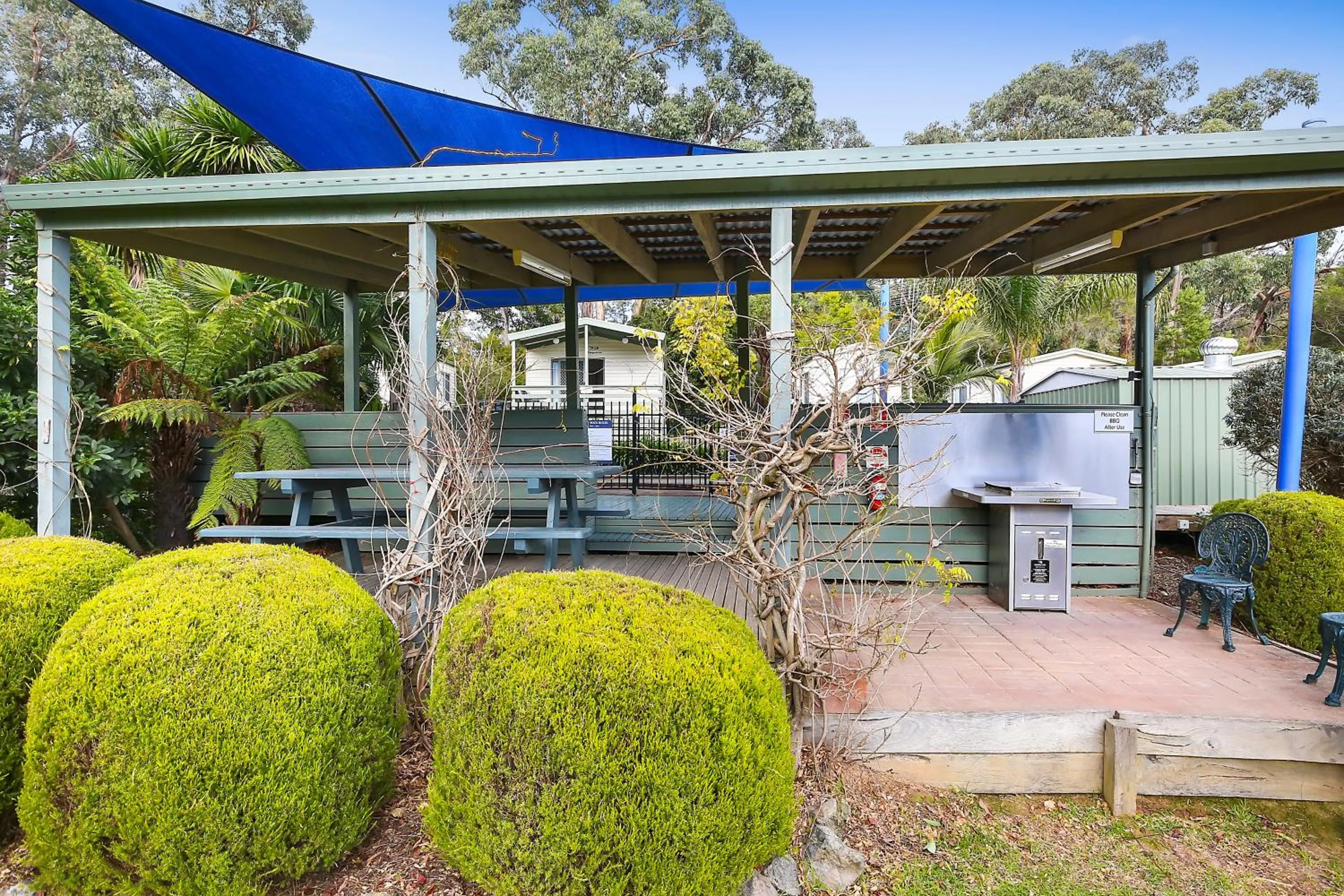 BBQ facilities in Enclave at Healesville Holiday Park