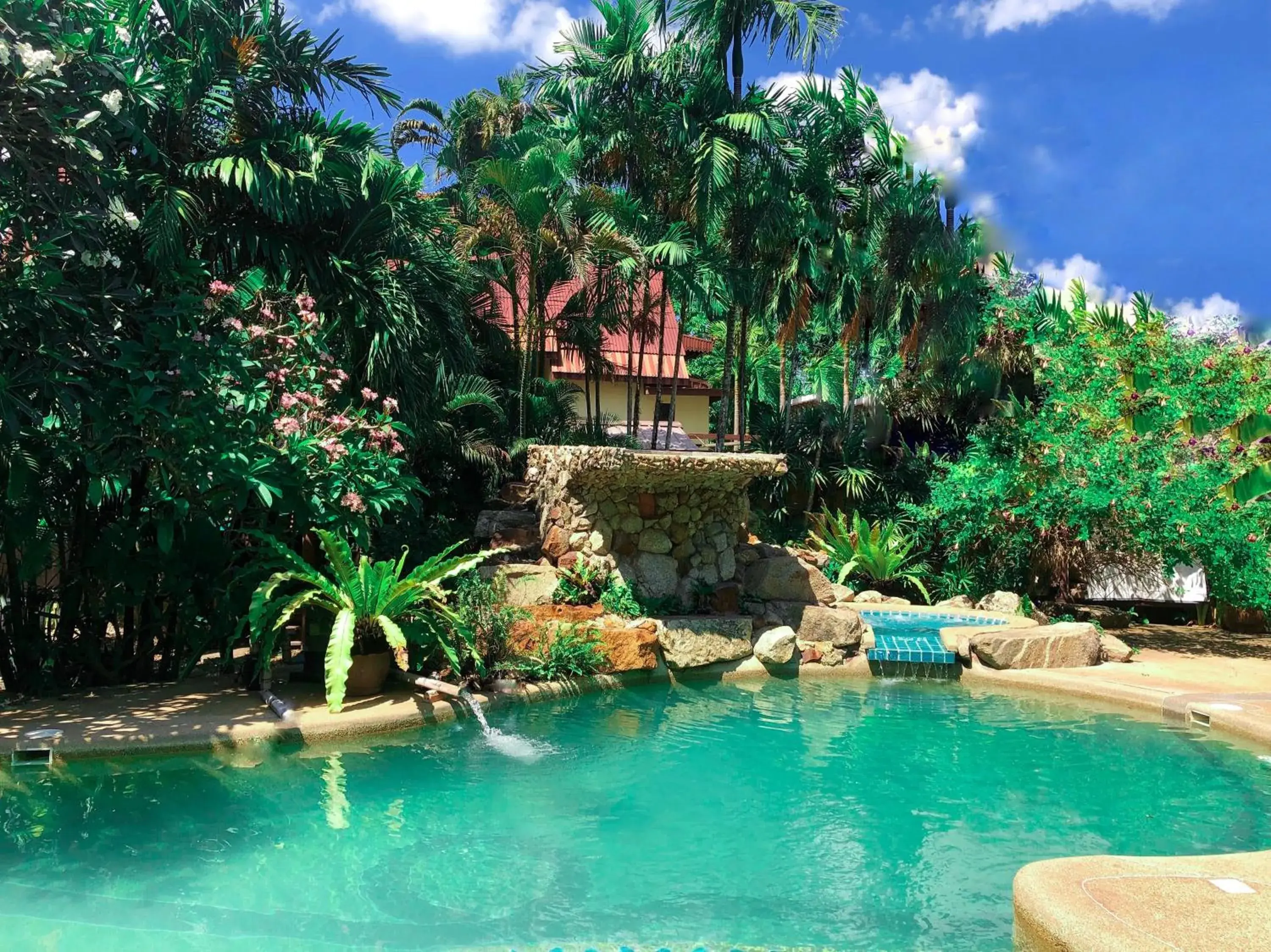 Traditional Studio in Shanti Lodge Phuket Traditional Studio in Shanti Lodge Phuket