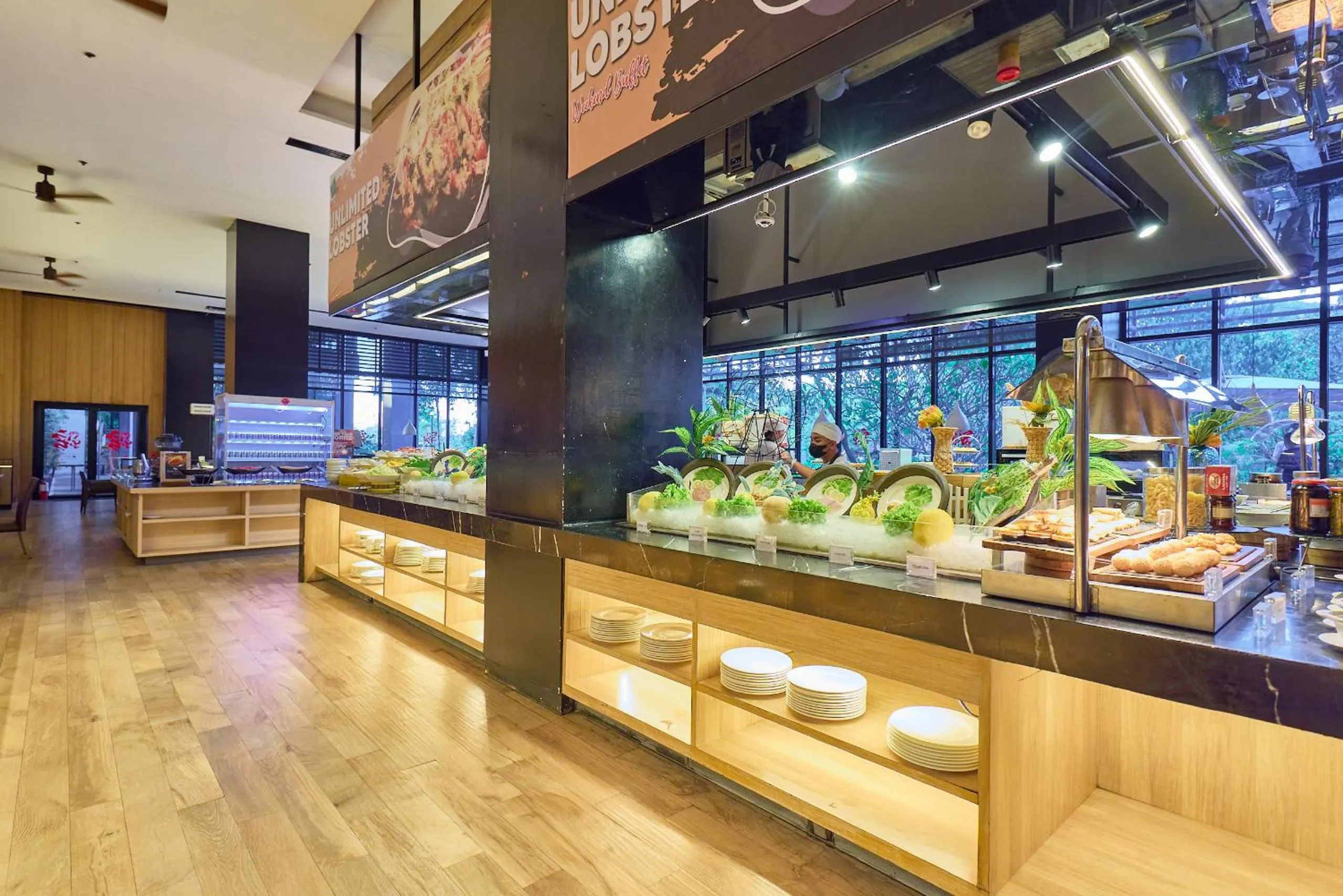 Restaurant/places to eat in Midori Clark Hotel and Casino