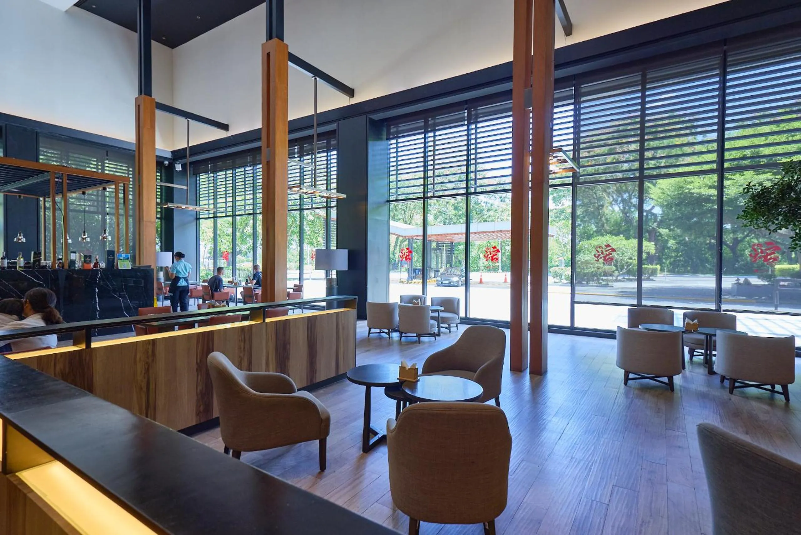 Restaurant/places to eat in Midori Clark Hotel and Casino