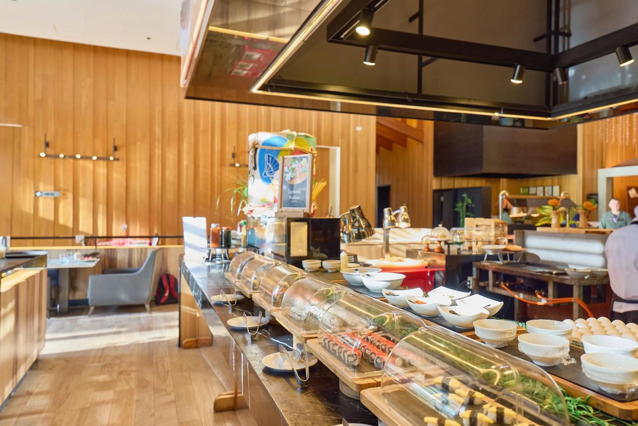 Restaurant/places to eat in Midori Clark Hotel and Casino