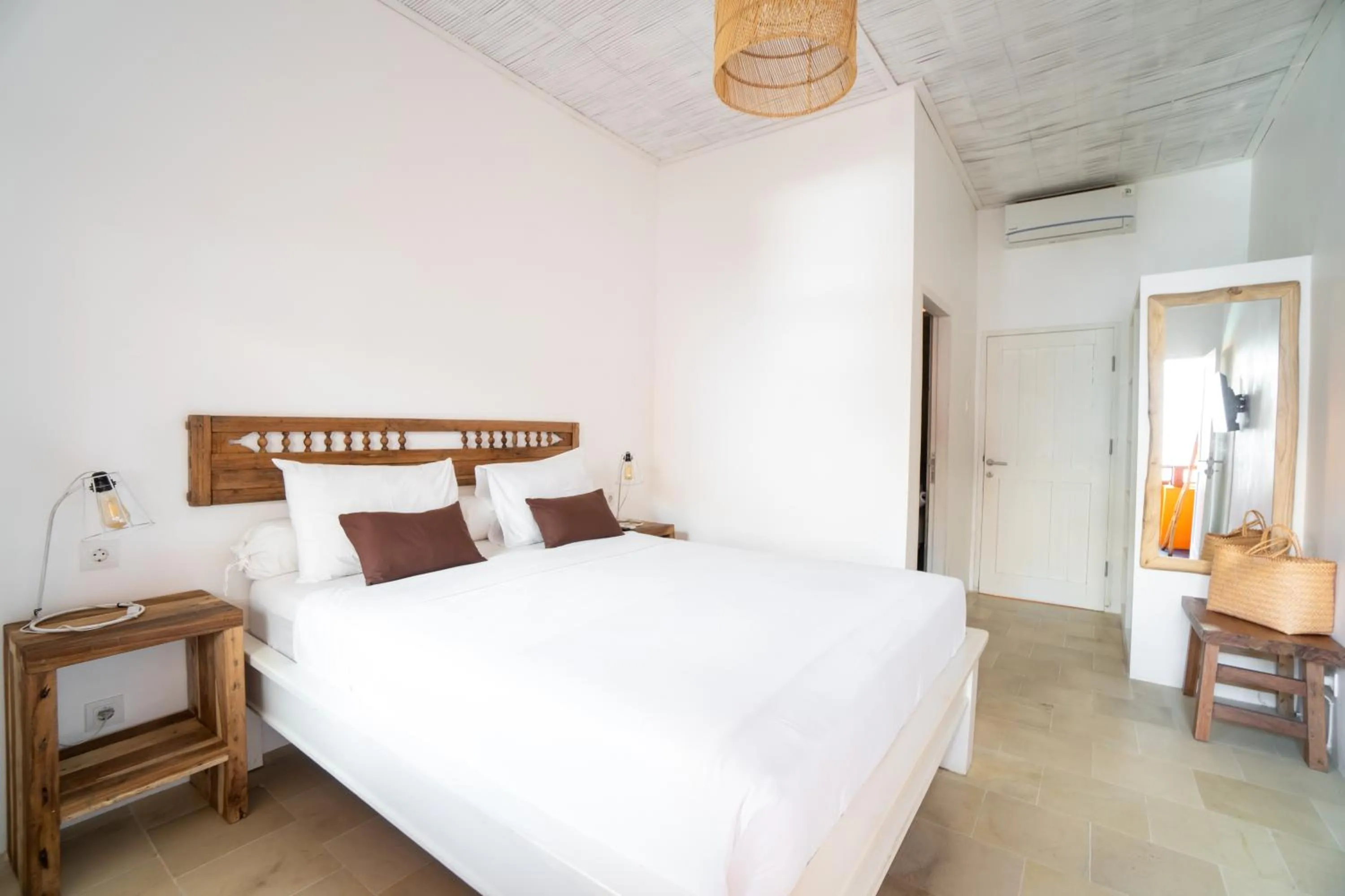 Bed in The Room Padang-Padang