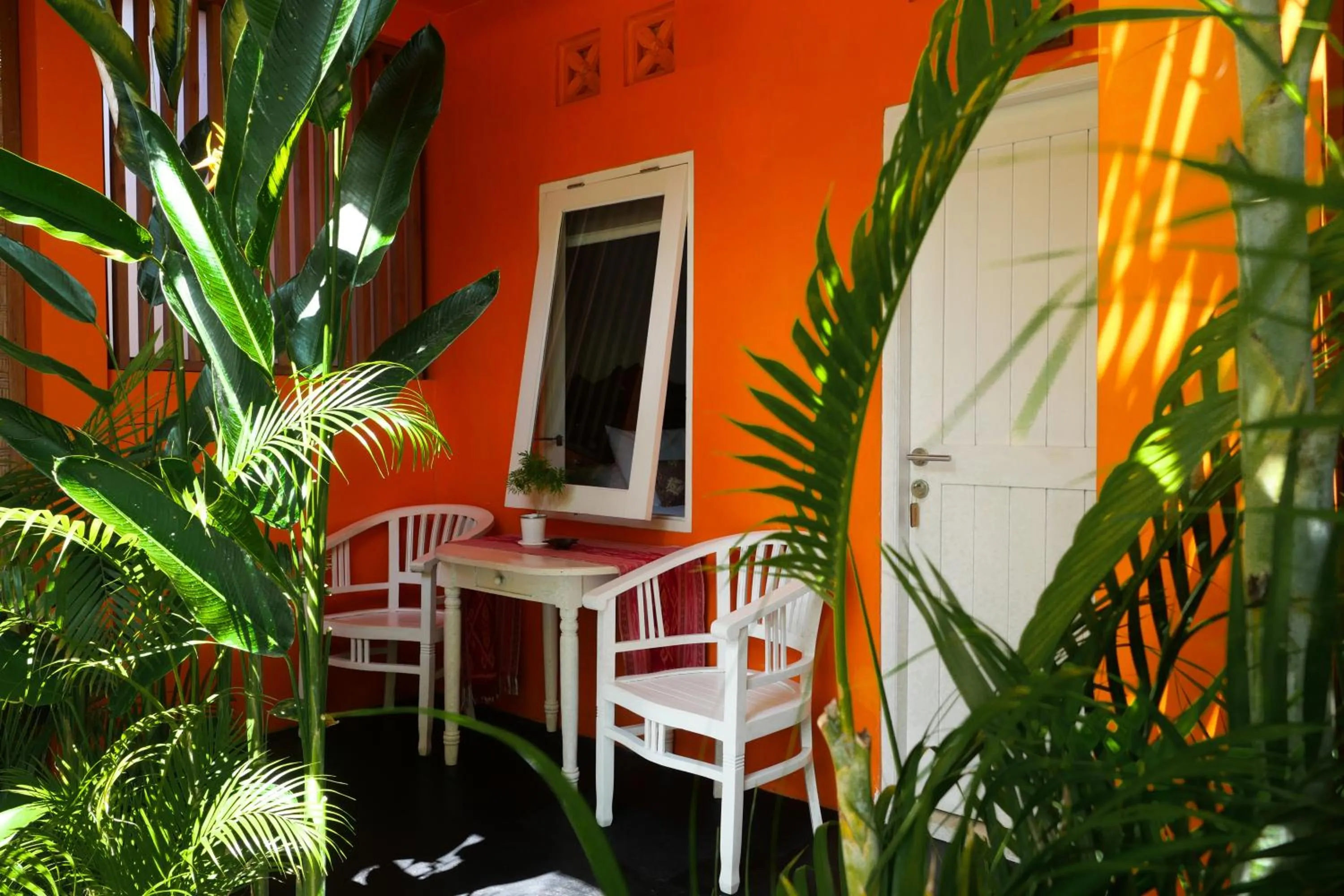 Garden in The Room Padang-Padang