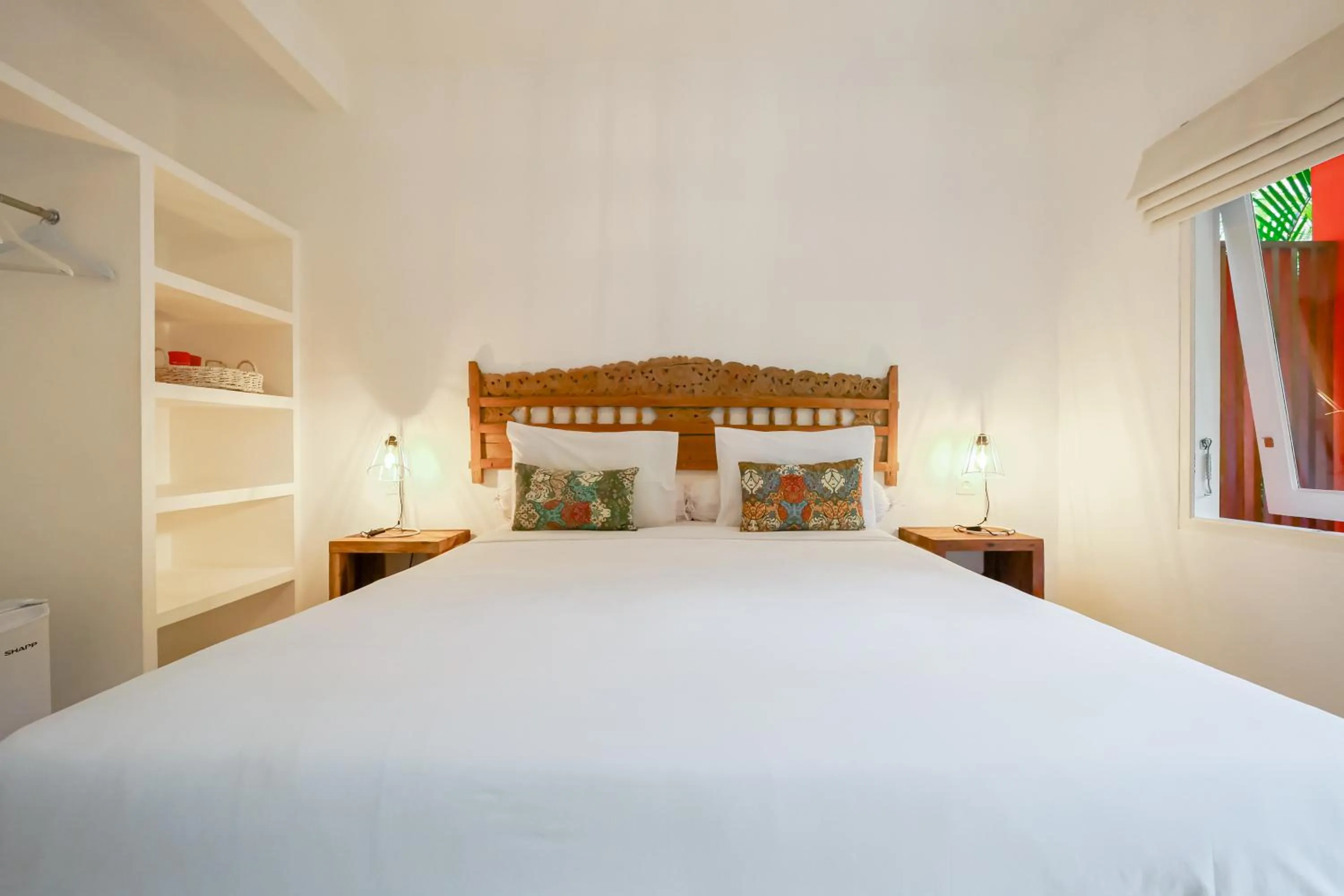 Bed in The Room Padang-Padang