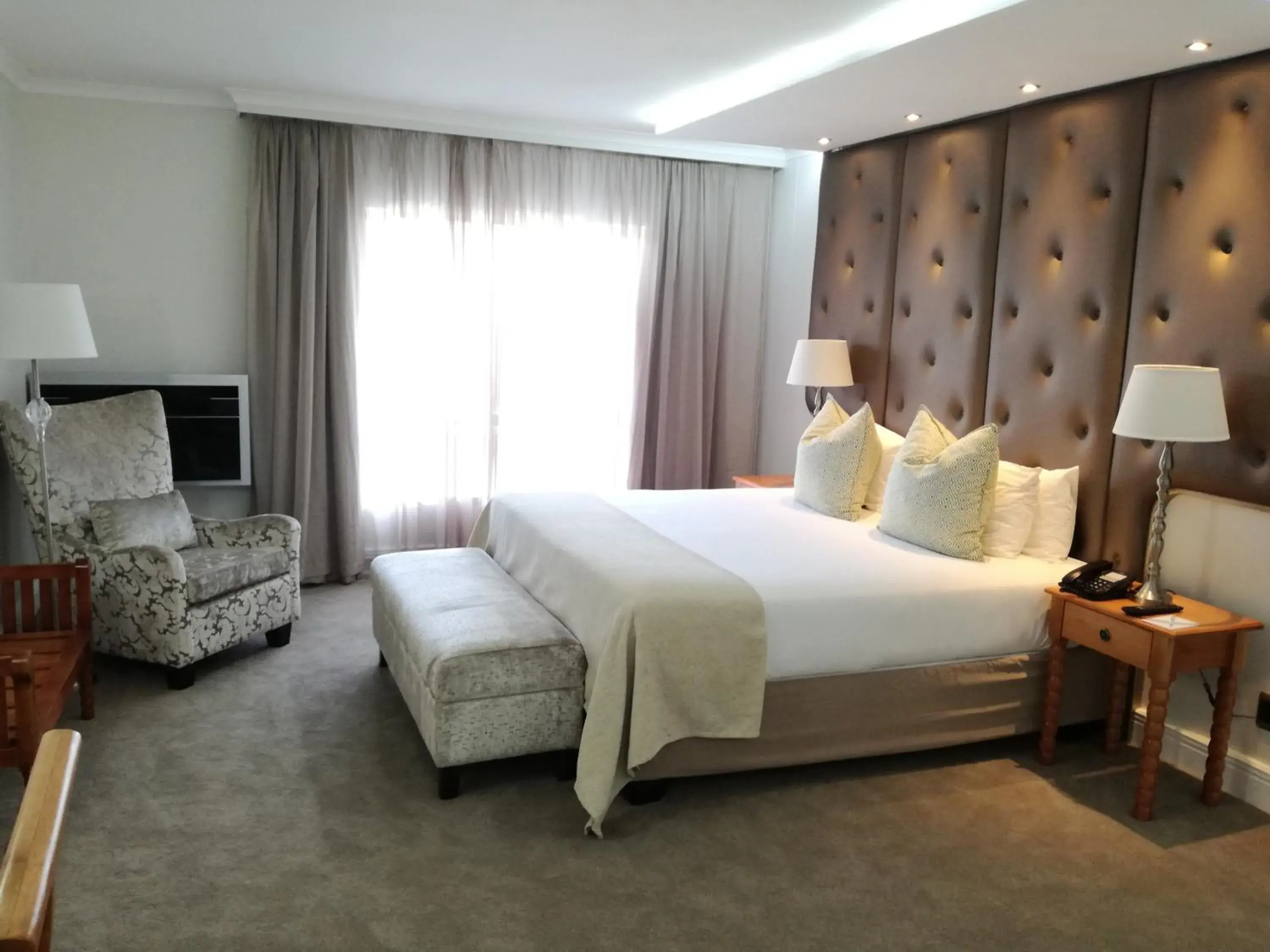 Family Suite in The Riverside Hotel Family Suite in The Riverside Hotel