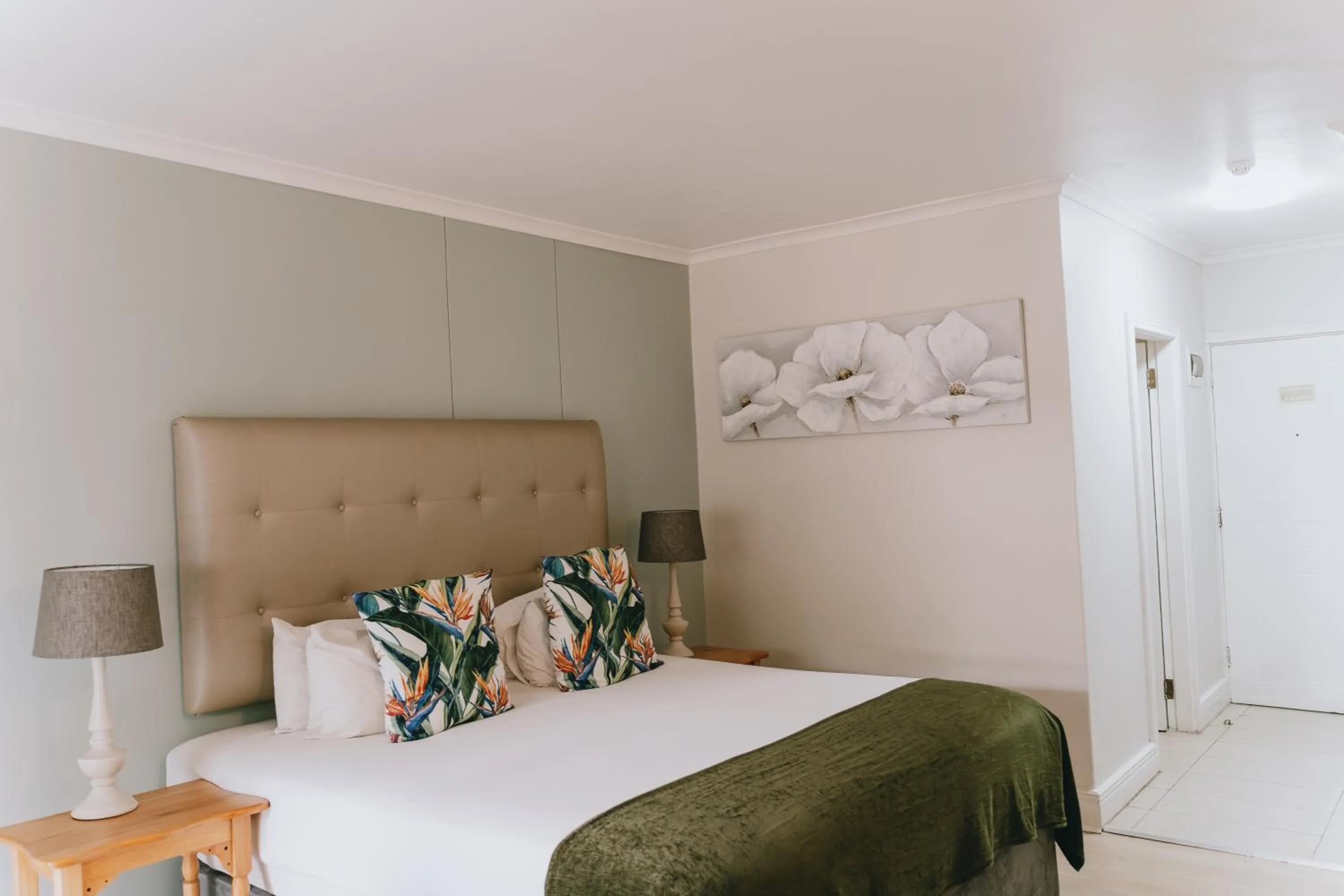 Bed in The Riverside Hotel