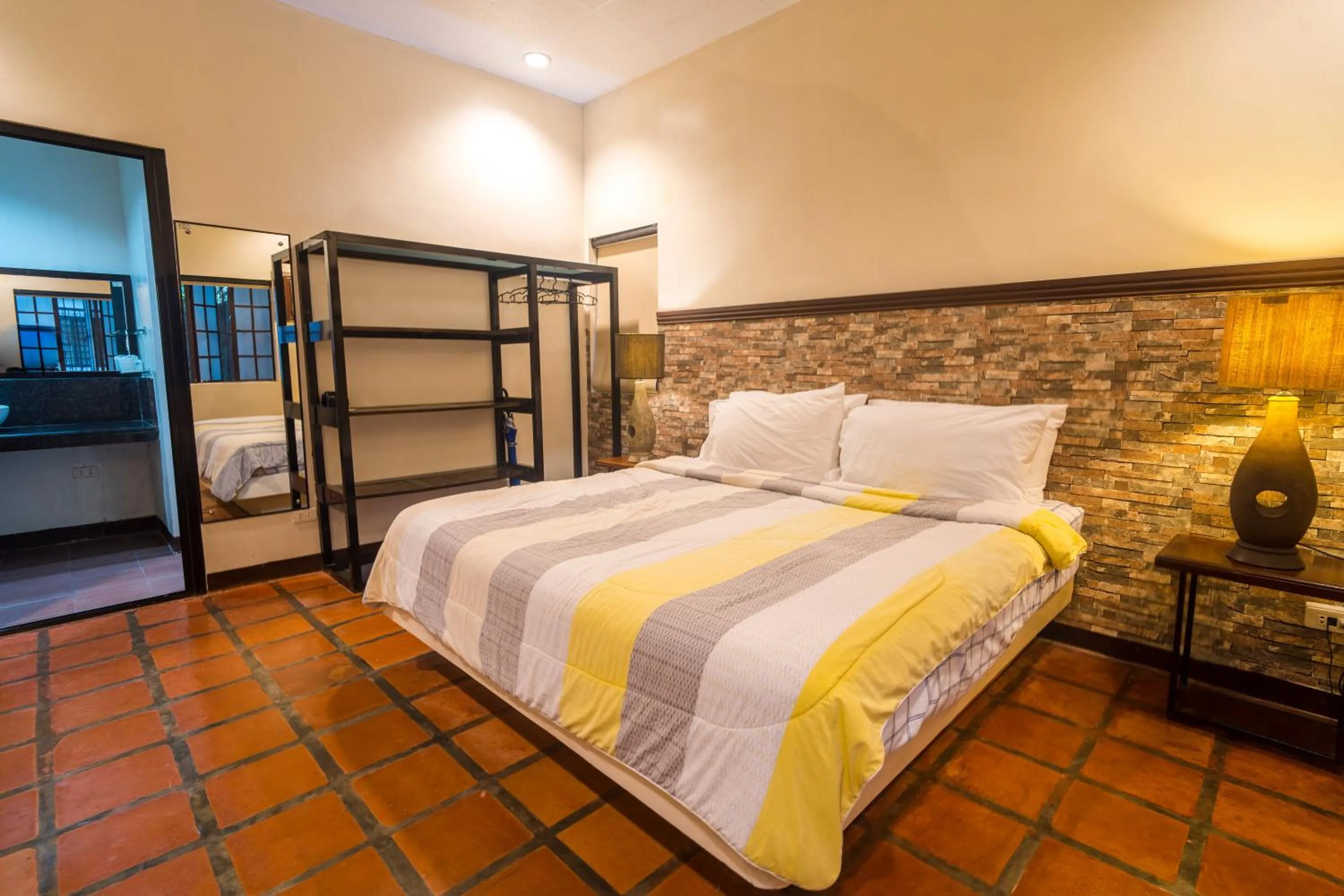 Bed in Lisland Rainforest Resort