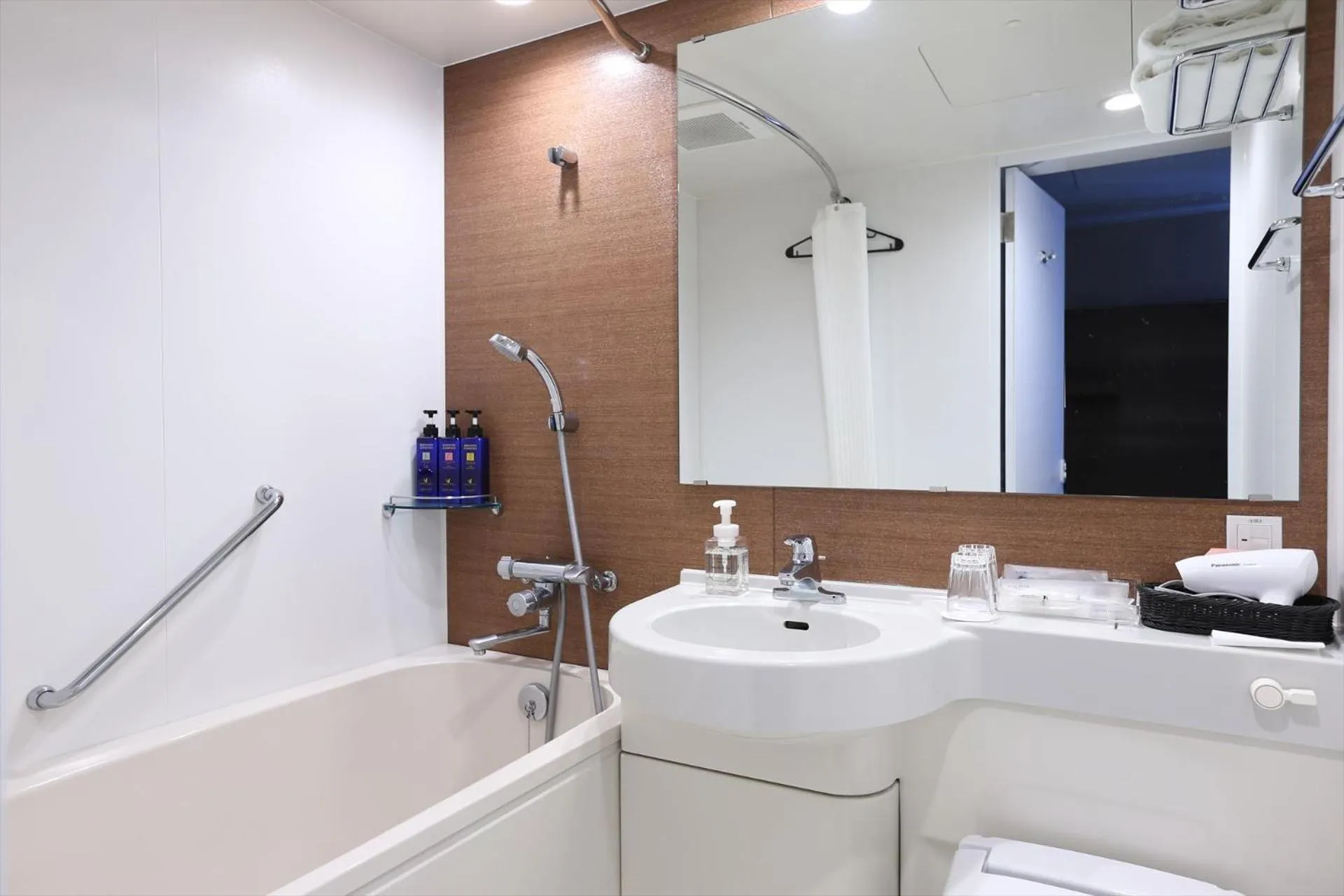 Photo of the whole room in Almont Hotel Naha Kenchomae