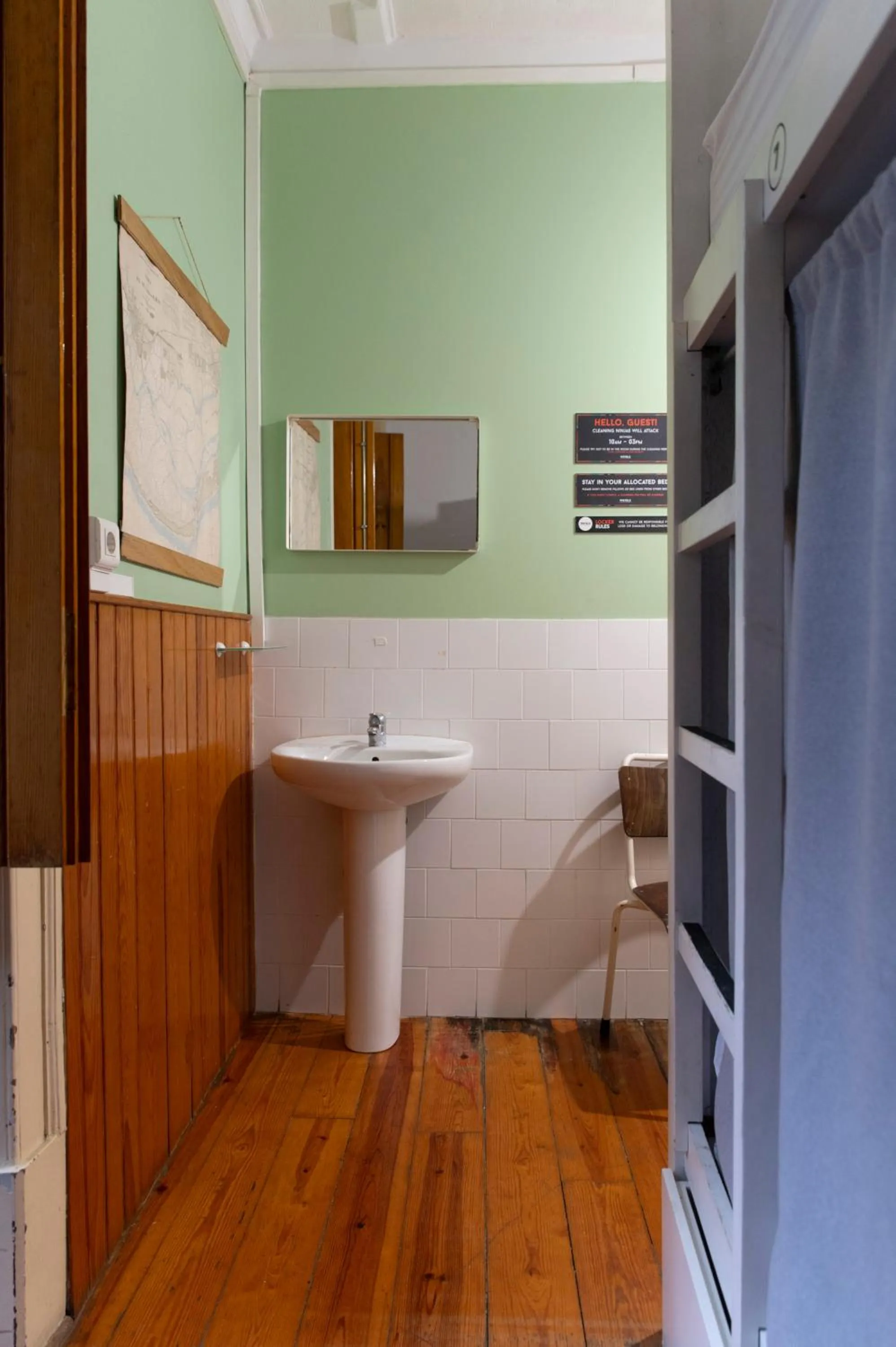 Bedroom in WOT New Lisbon Social