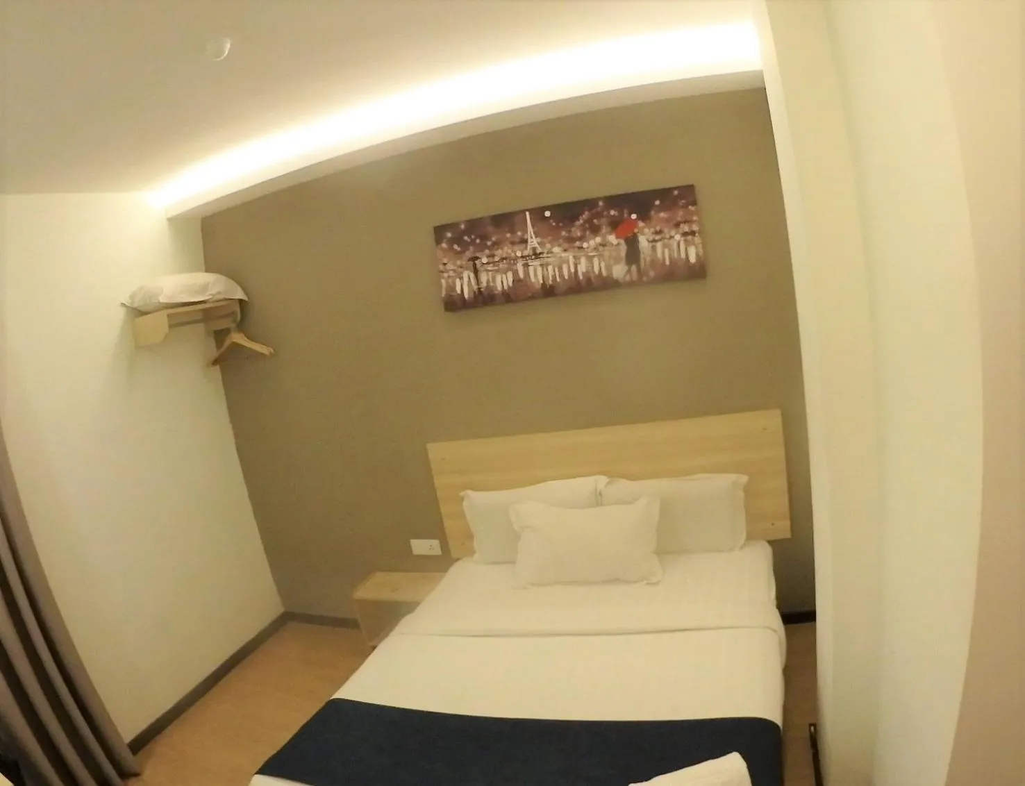 Bed in 1 Orange Hotel Sungai Buloh