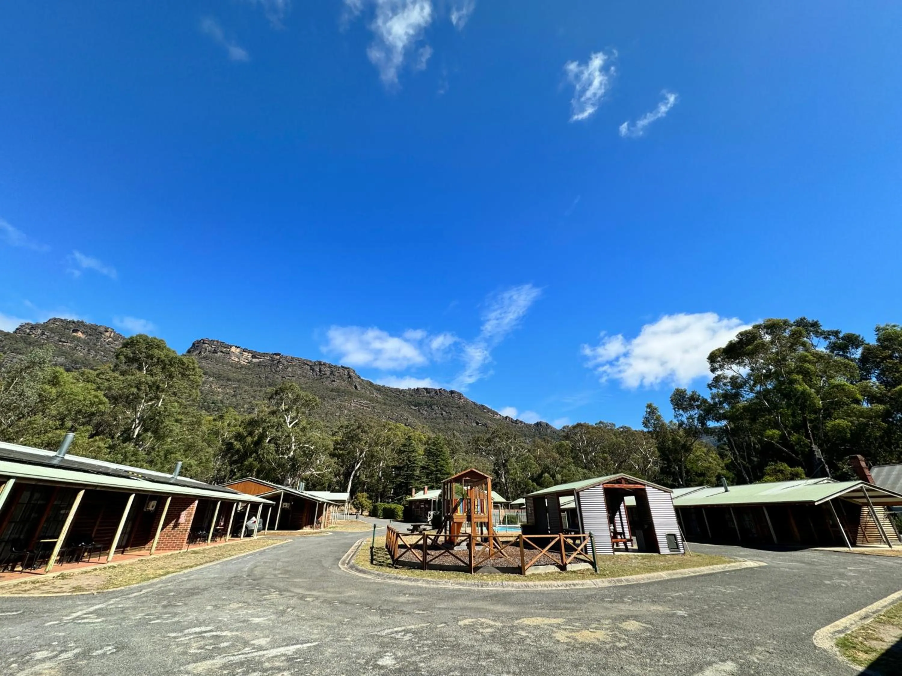 Property building in Halls Gap Log Cabins
