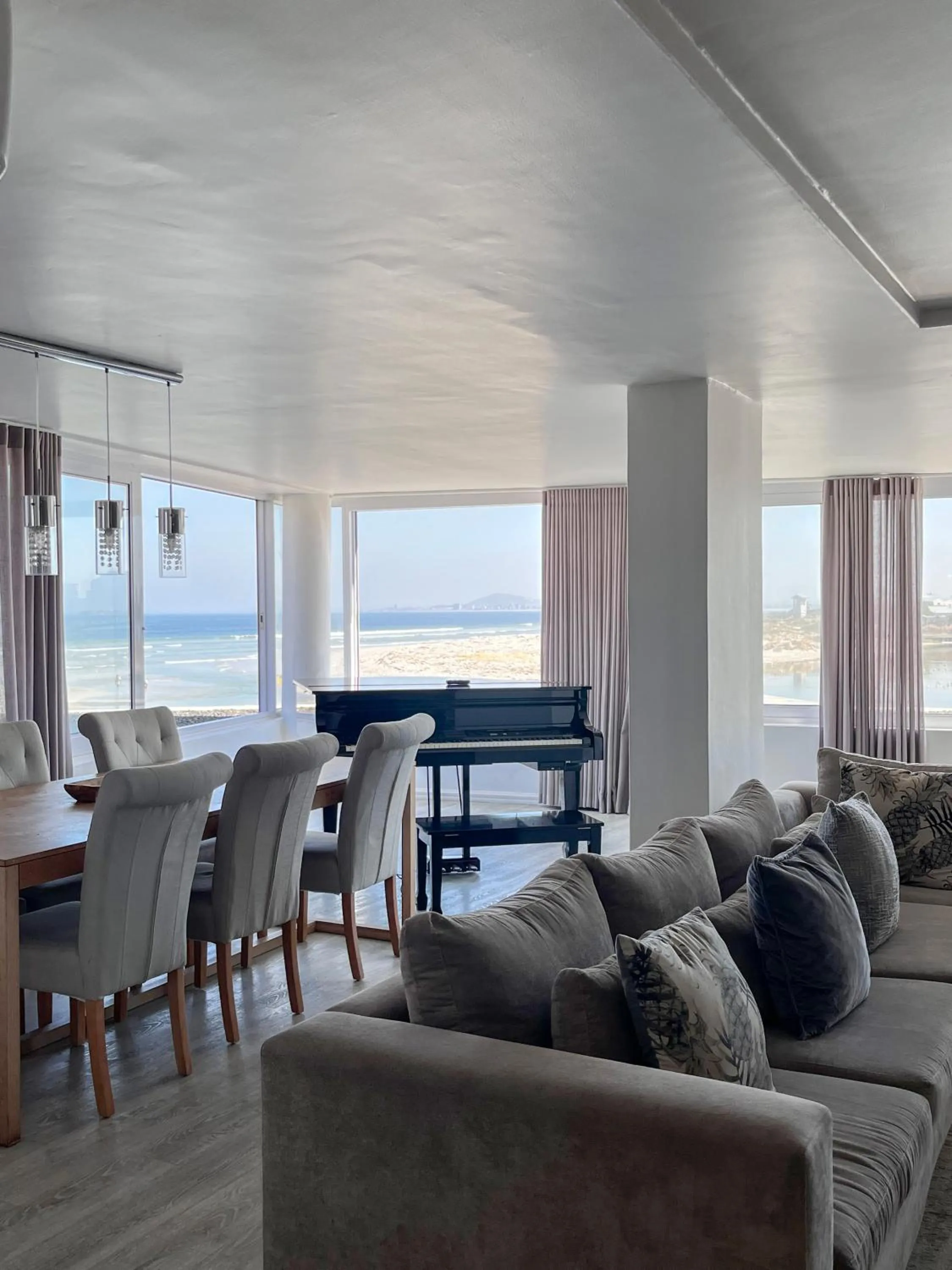 Lagoon Beach Hotel & Spa