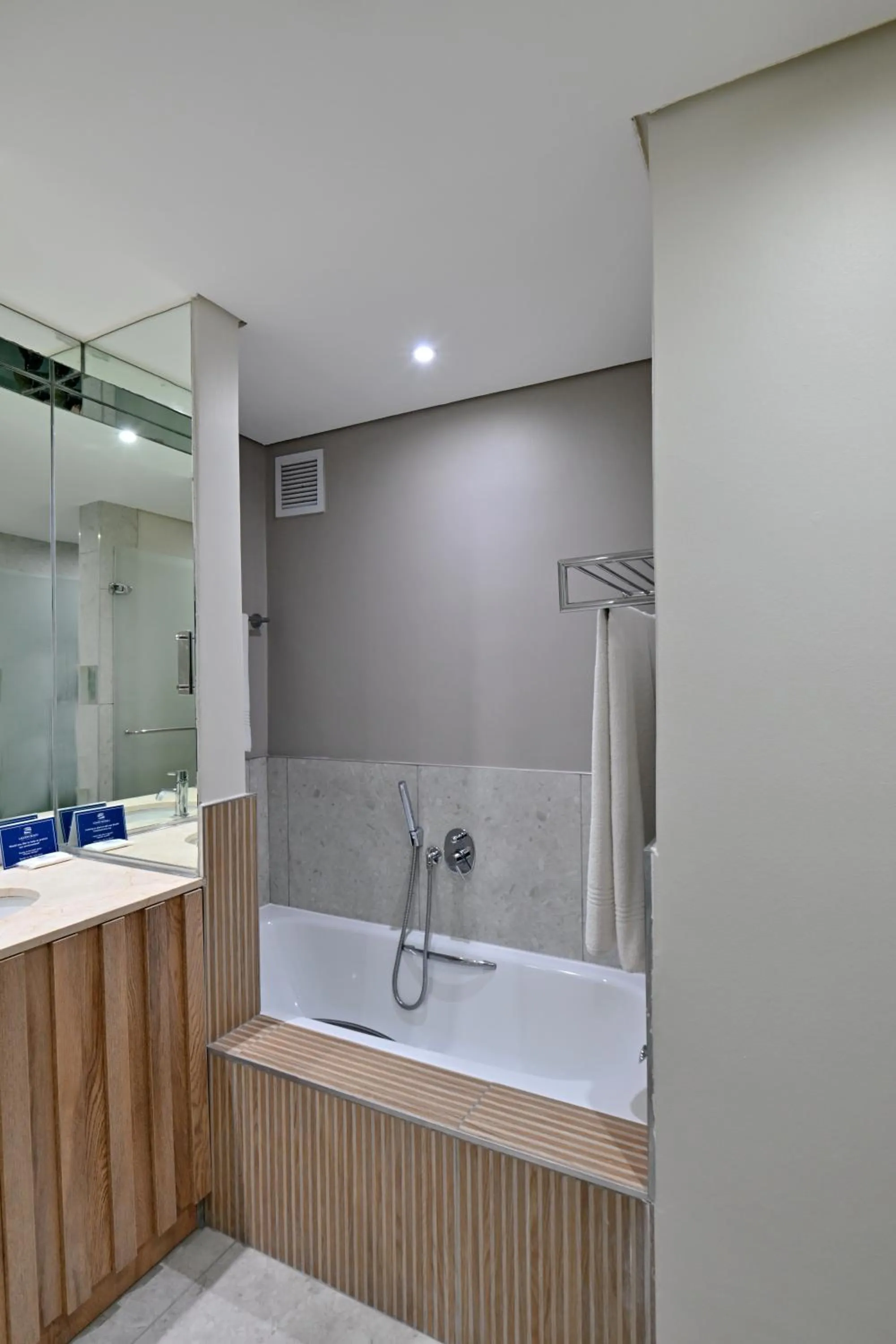 Lagoon Beach Hotel & Spa