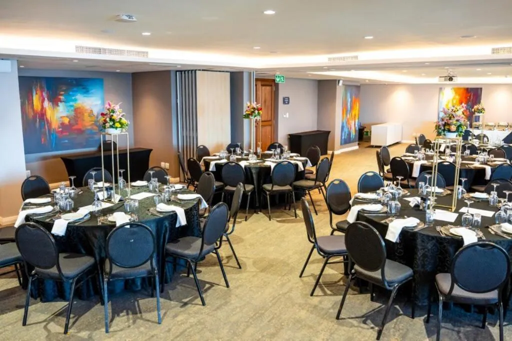 Lagoon Beach Hotel & Spa