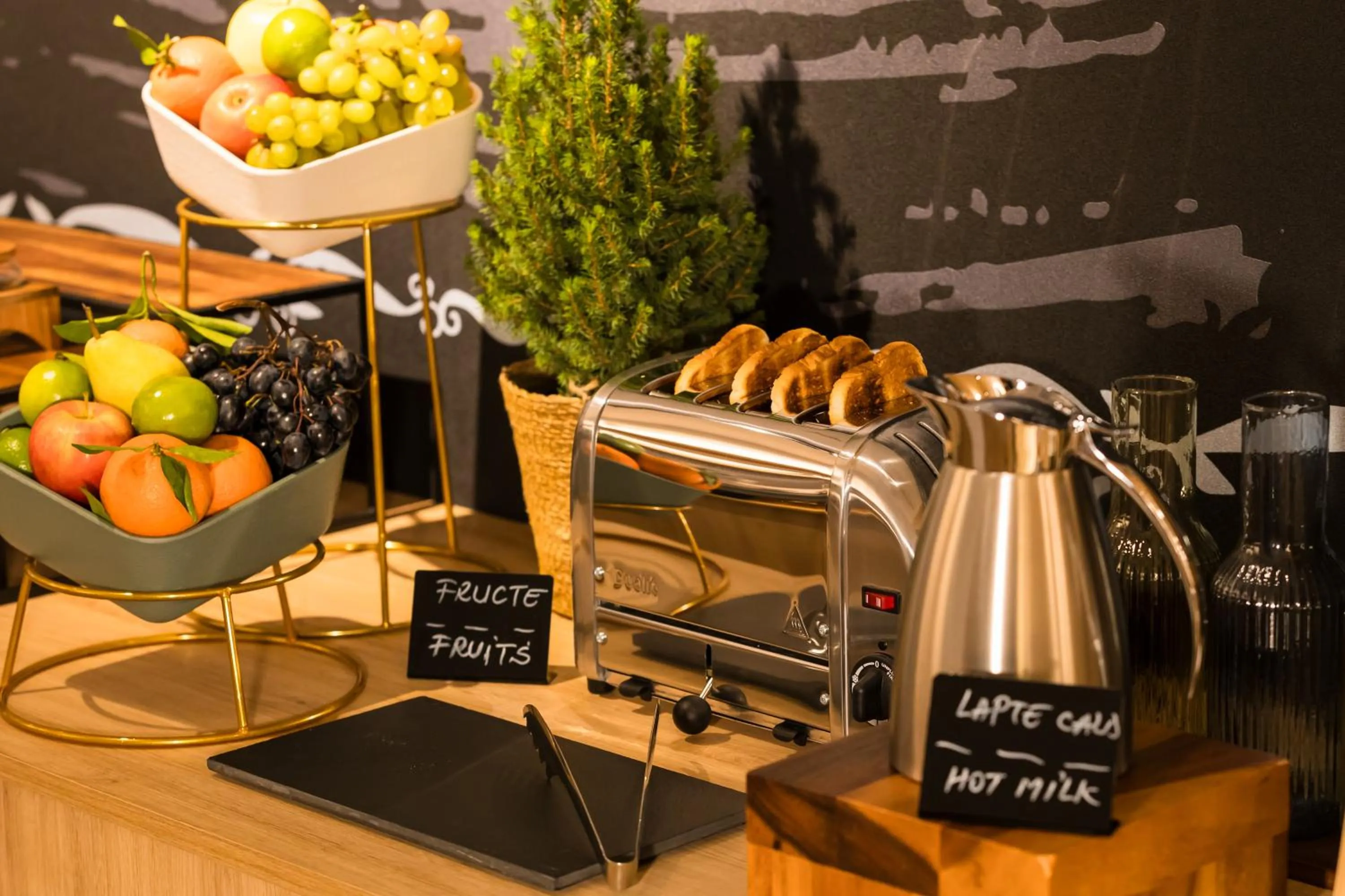 Buffet breakfast in Mercure Bucharest Cantemir