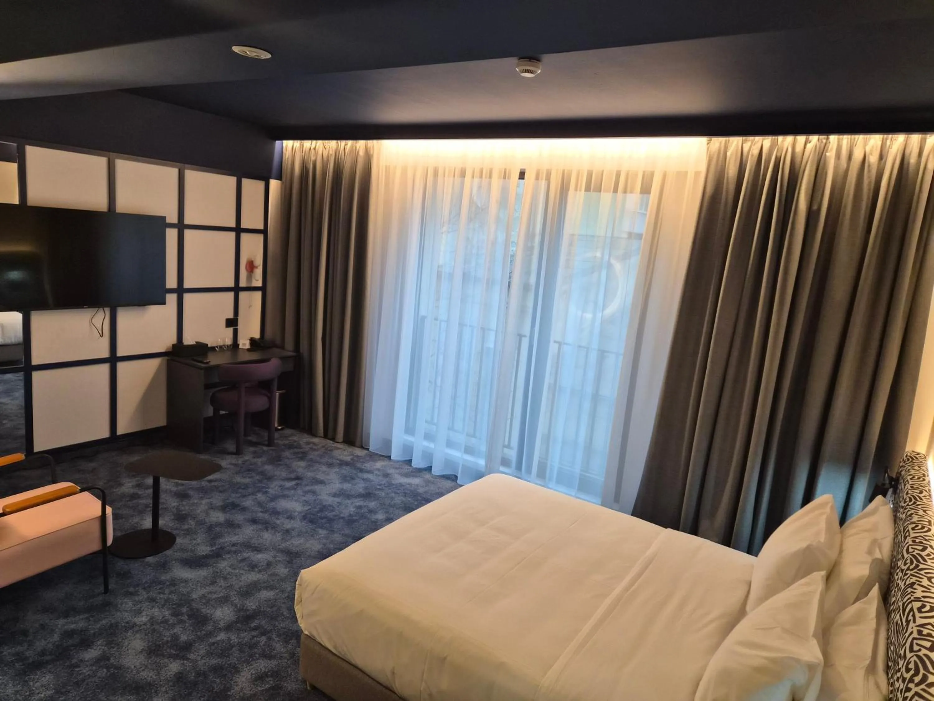 Bedroom, Bed in Mercure Bucharest Cantemir