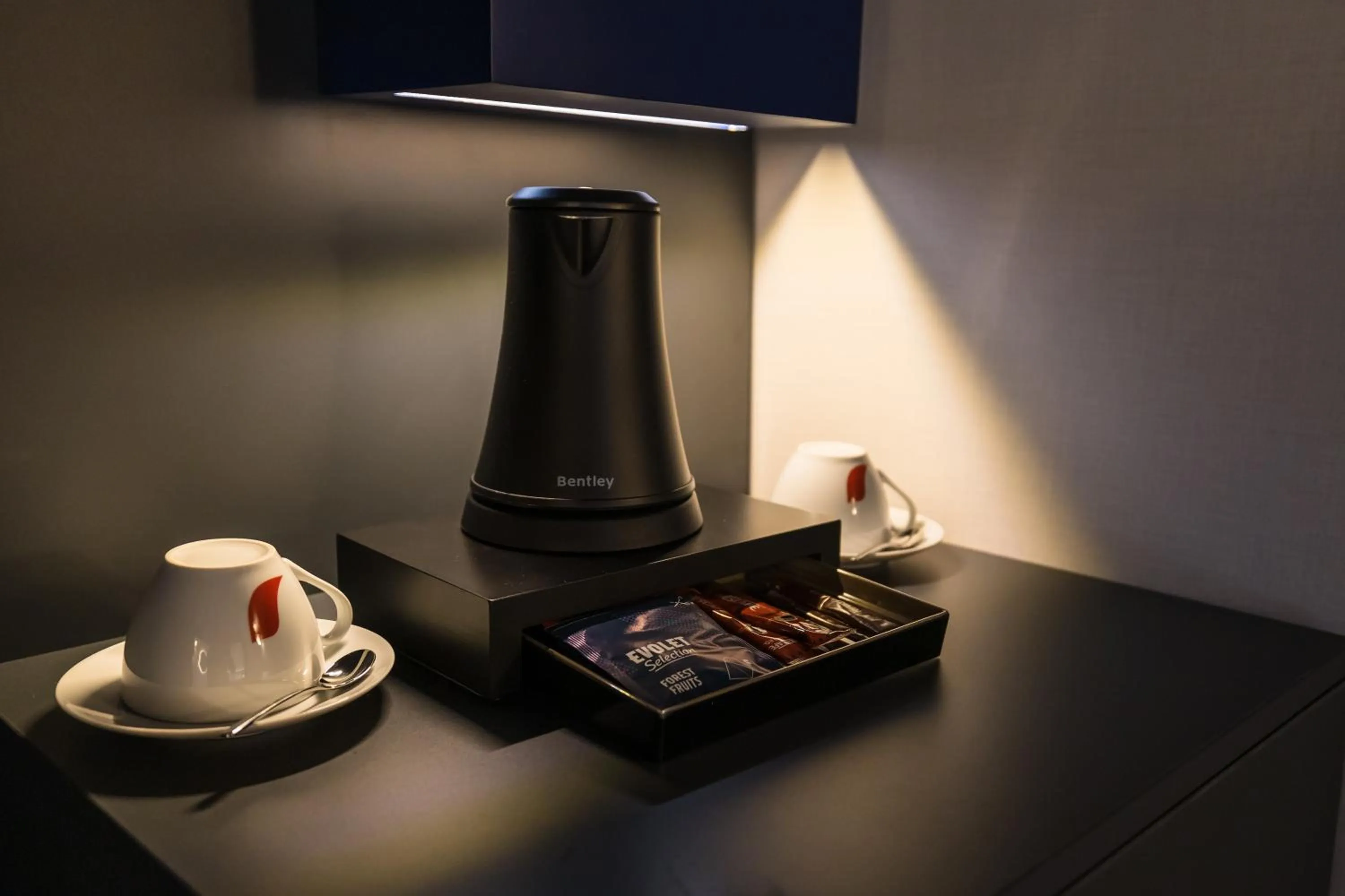 Coffee/tea facilities in Mercure Bucharest Cantemir